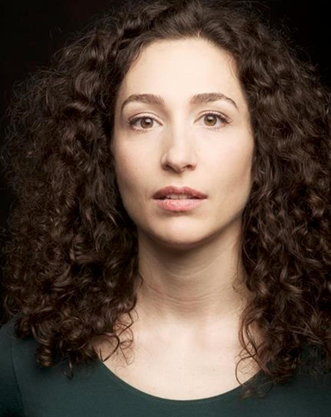 actor Avye Leventis large photo