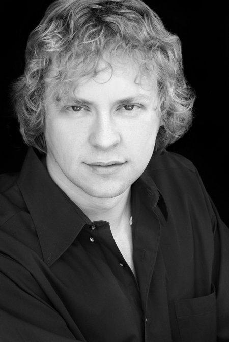 actor Josh Davidson large photo