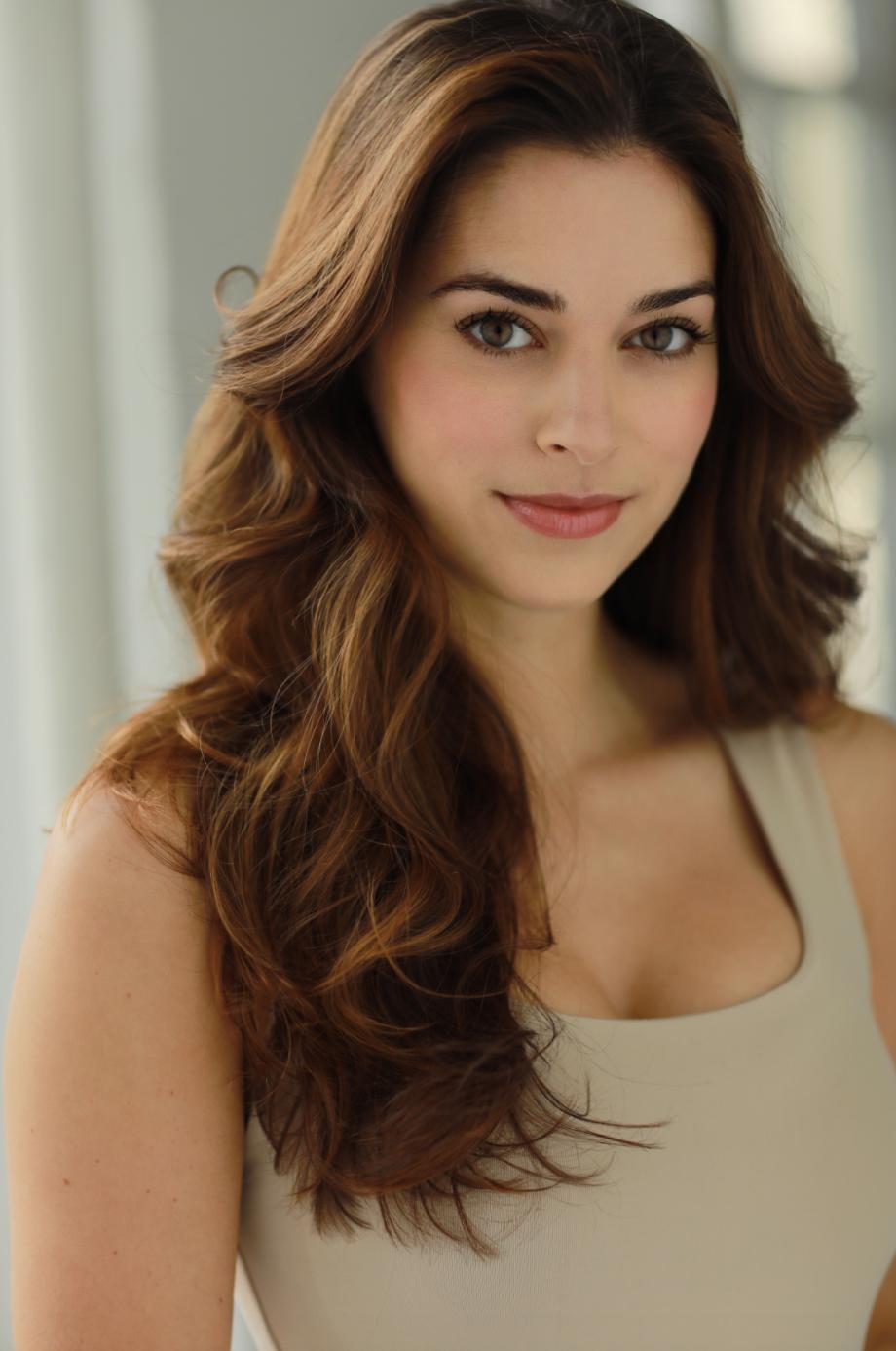 actor Becky Boggs large photo