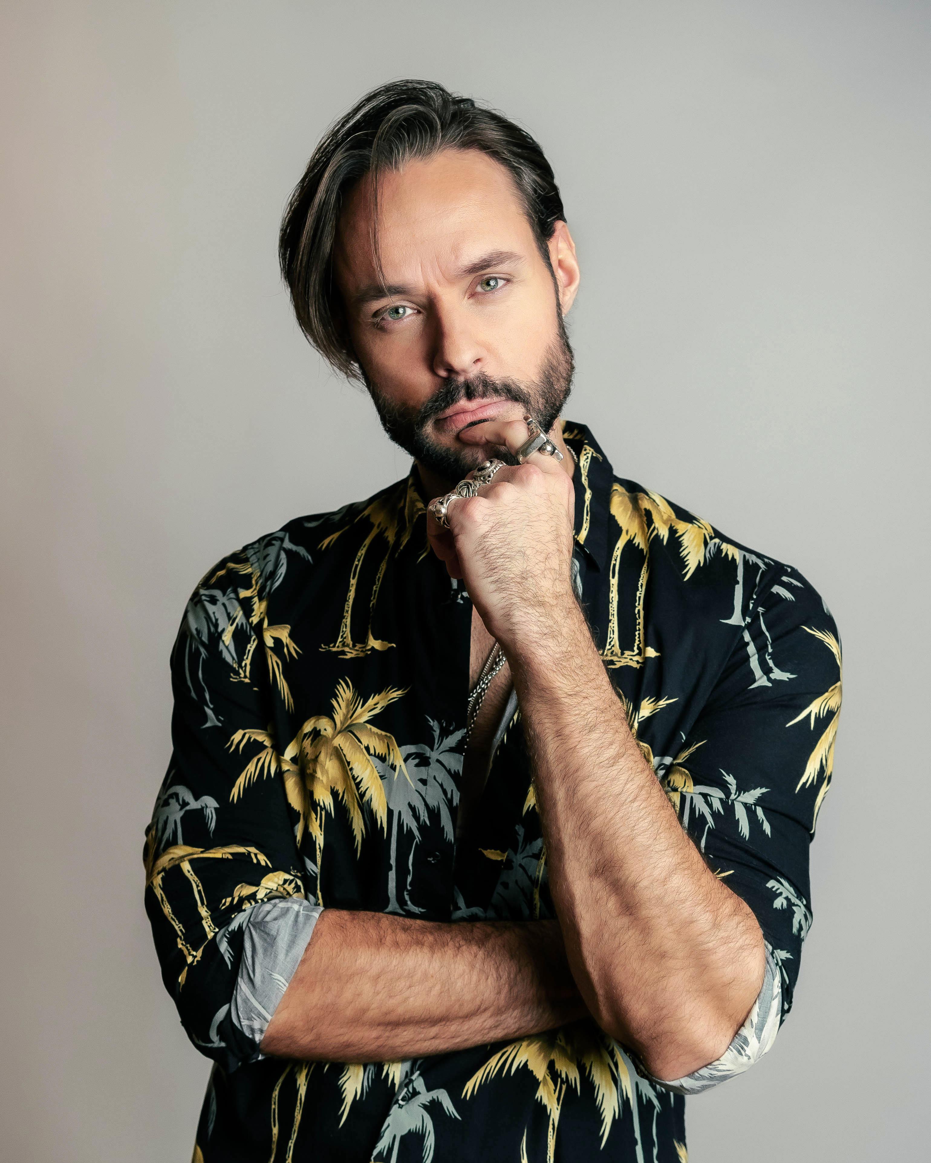 actor Jeff Leach large photo