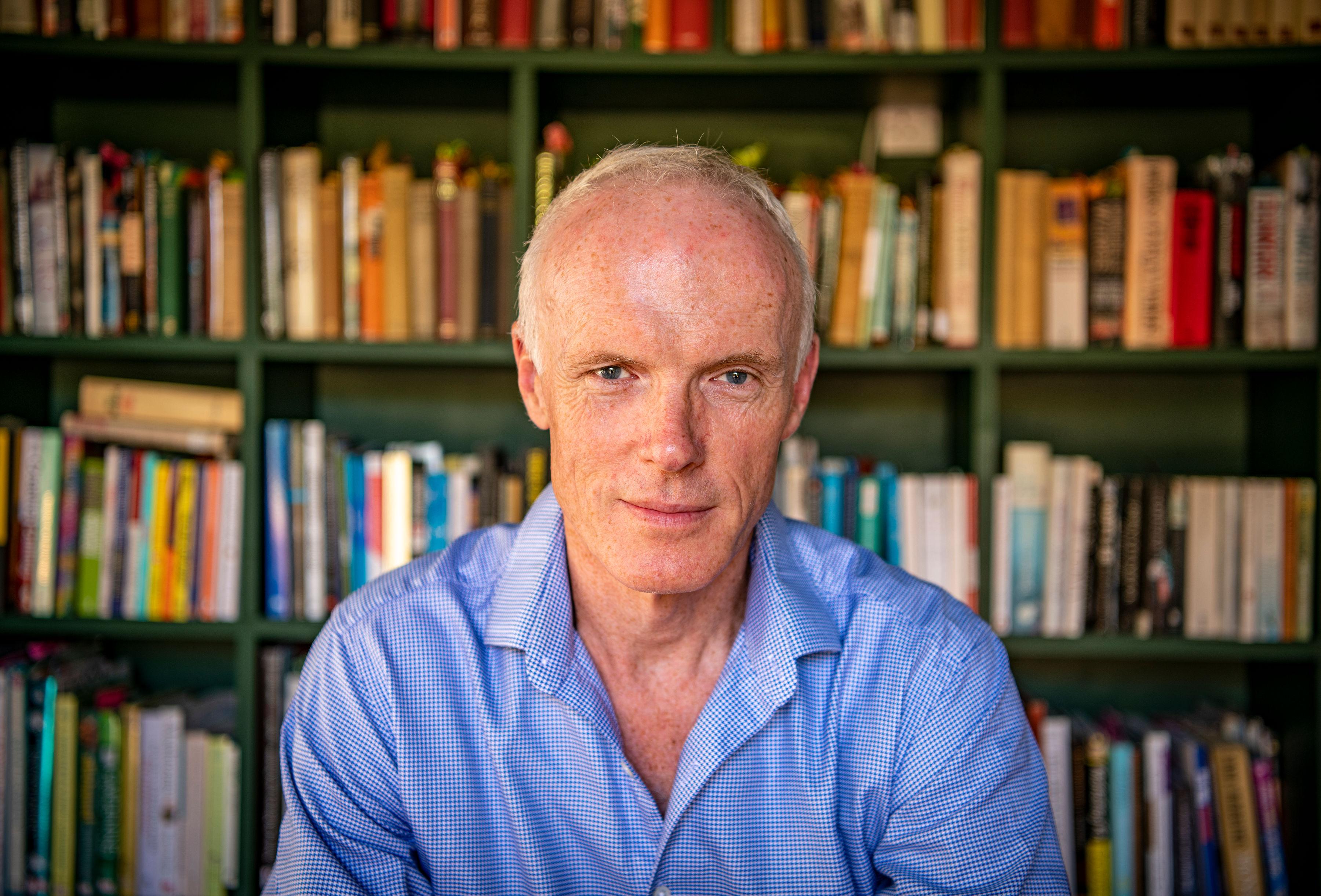 actor Tom Petch large photo