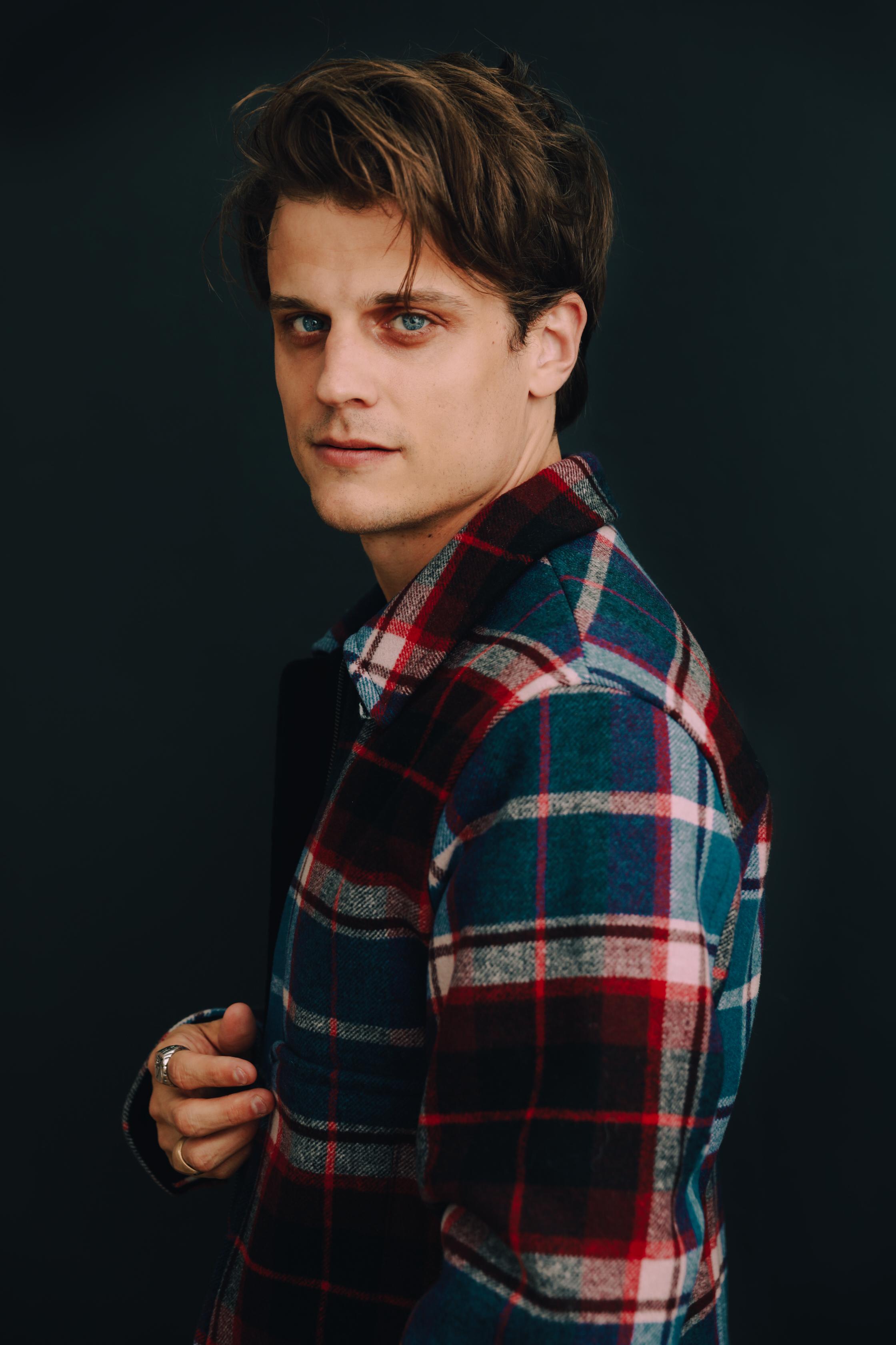 actor Emerson Niemchick large photo