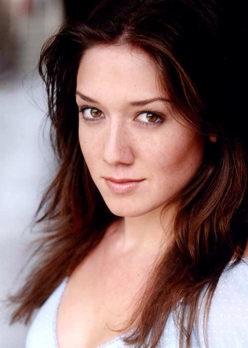 actor Zarah Mahler large photo