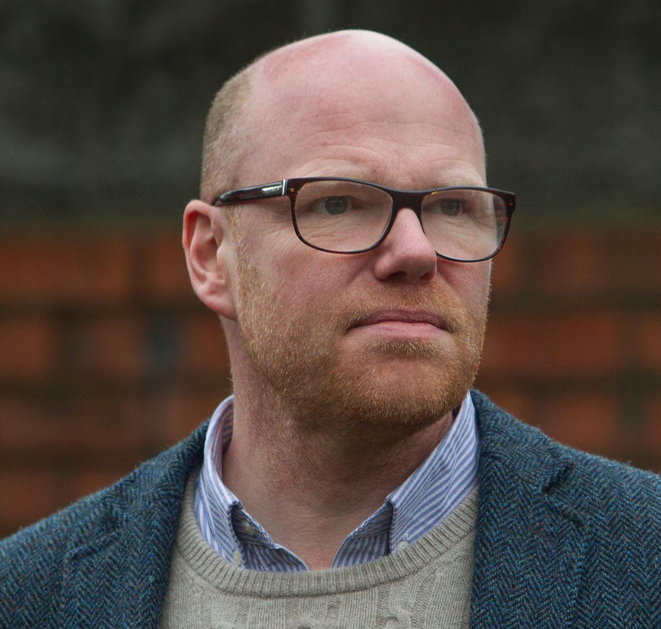 actor Anthony Baxter large photo