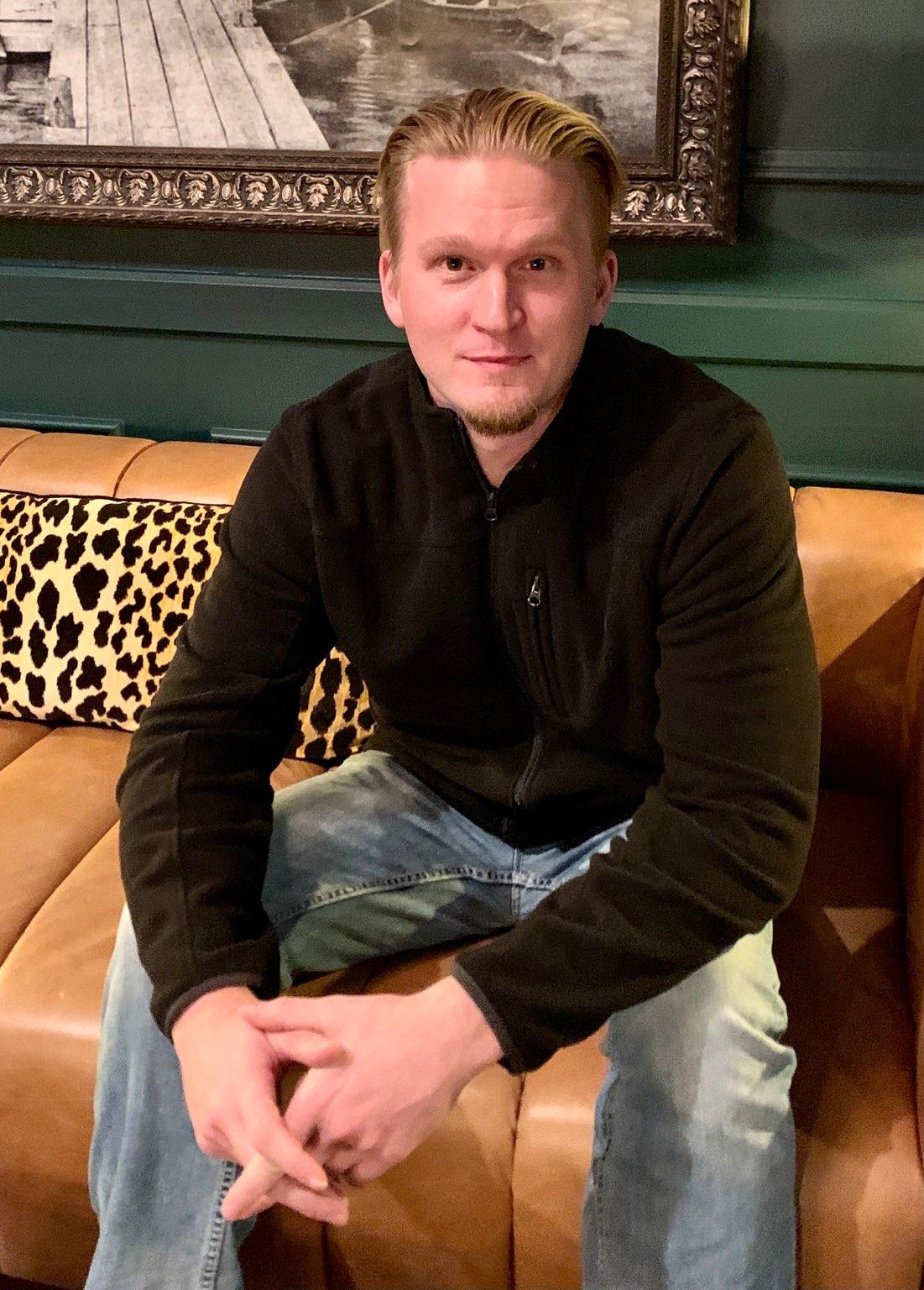 actor Kyle Klein large photo