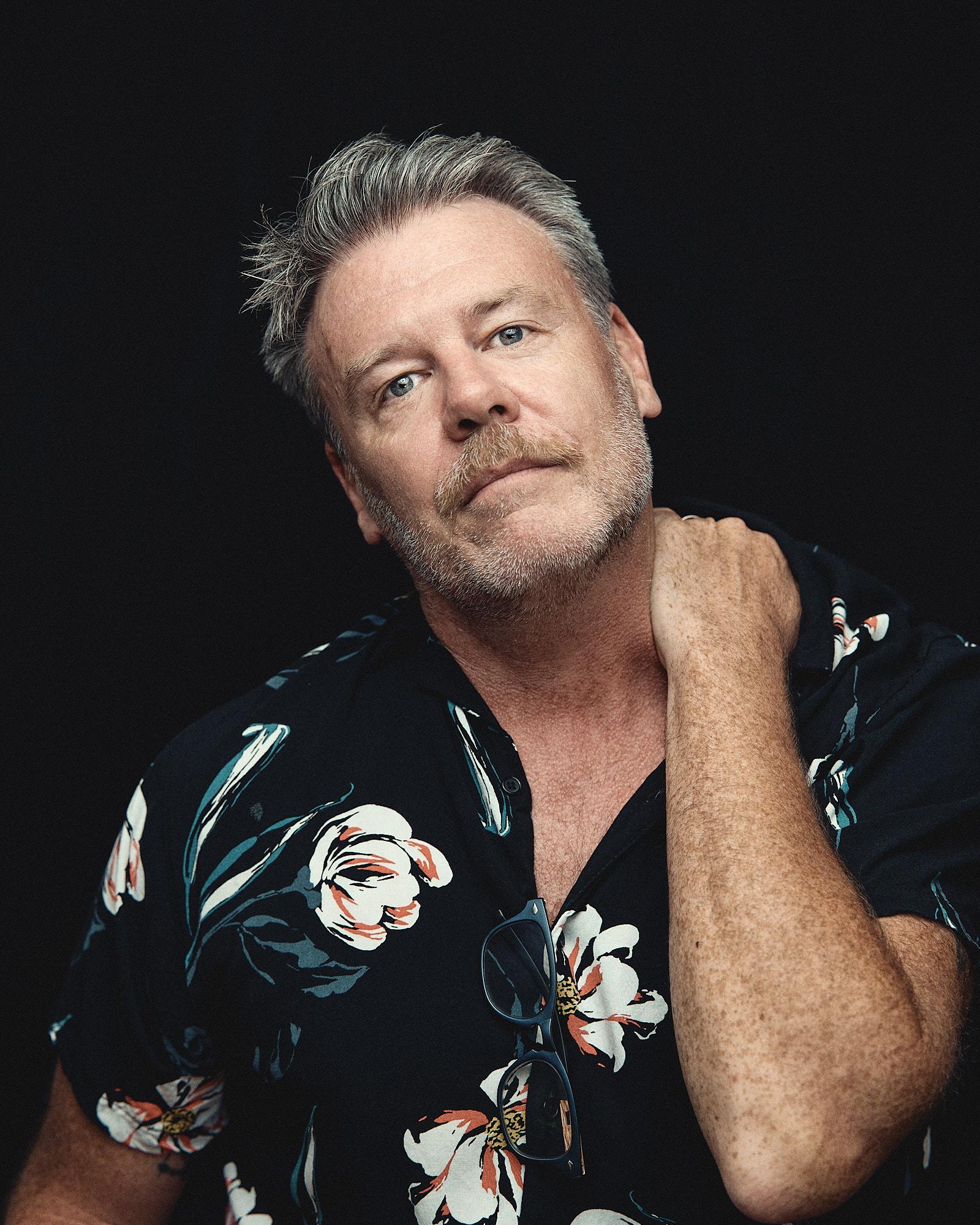 actor Eoin O'Shea large photo