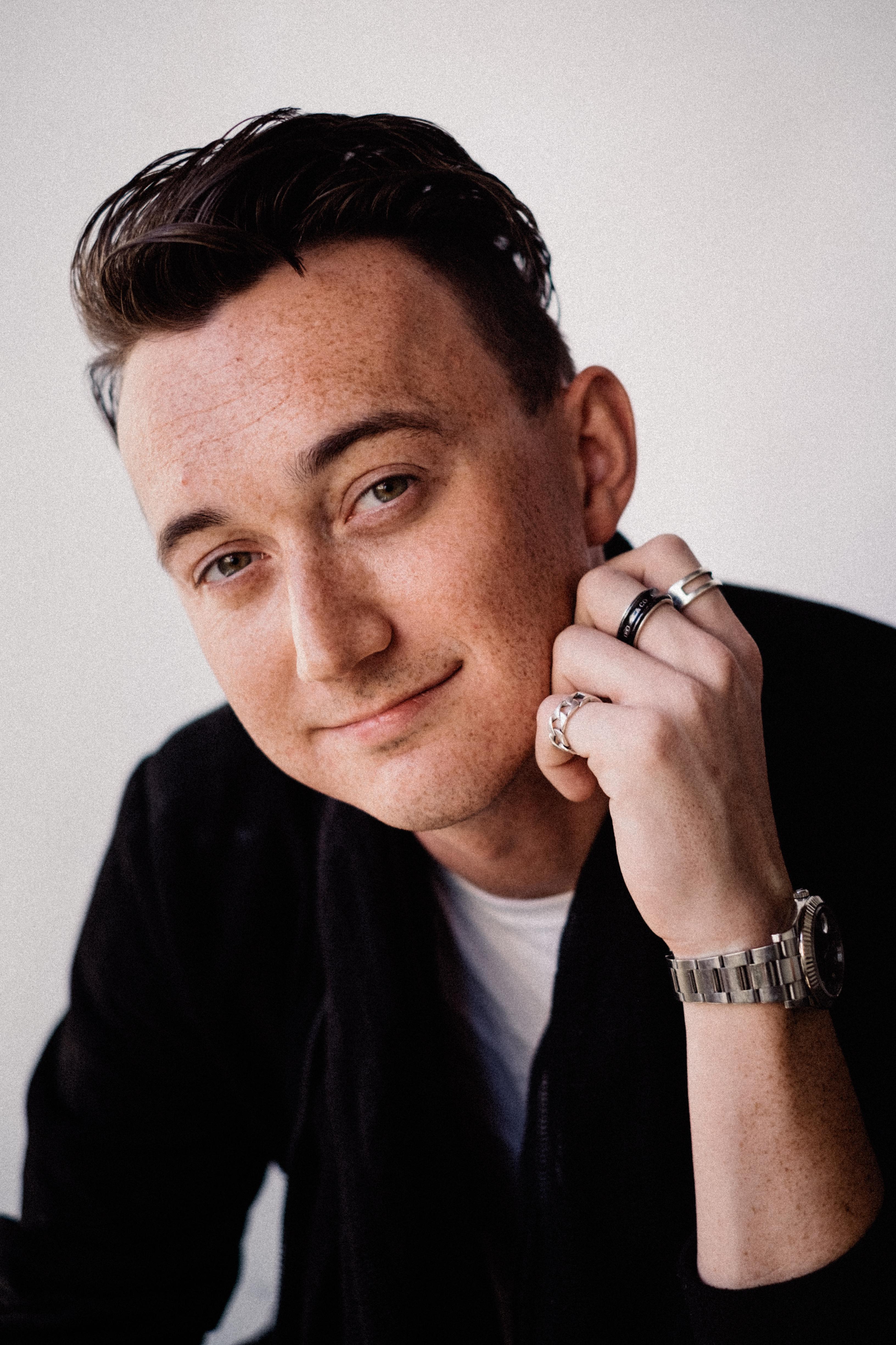 actor Drew Brandon Jones large photo