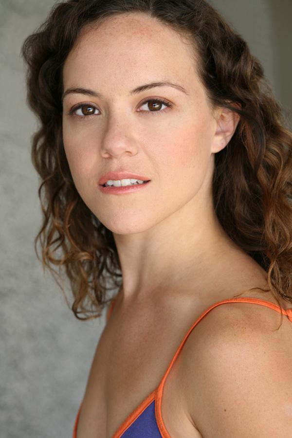 actor Zoe Canner large photo