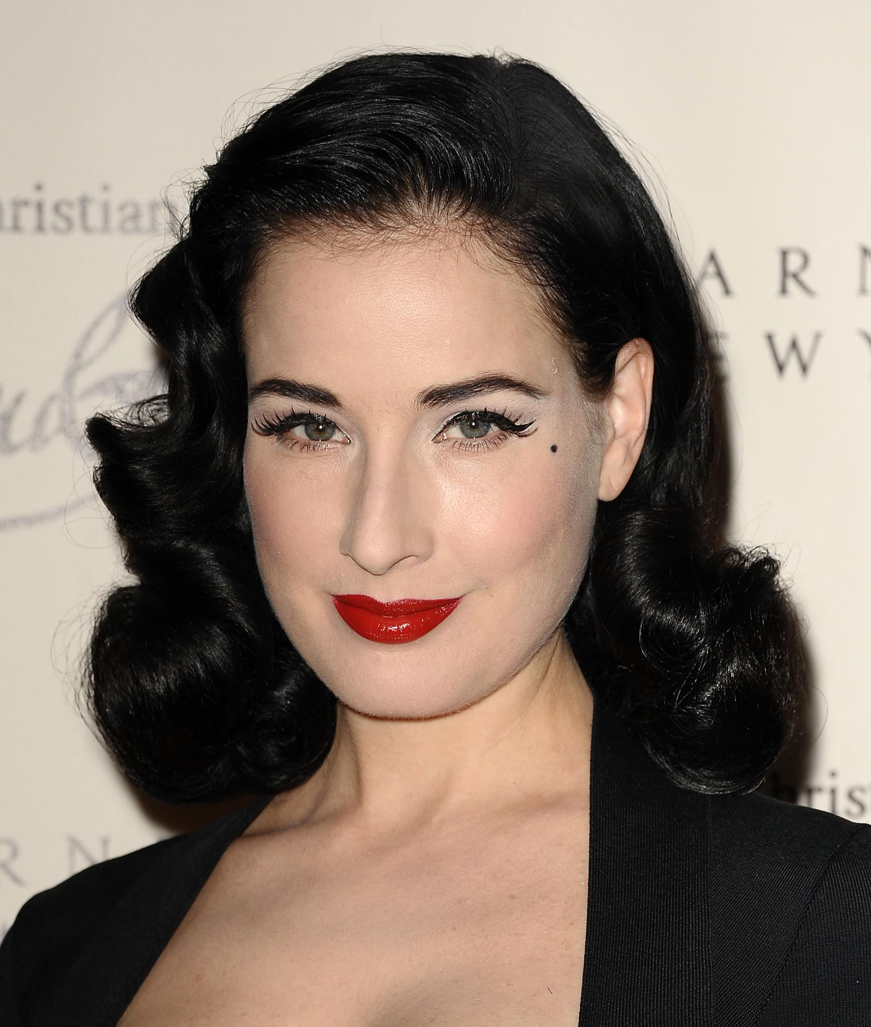 actor Dita Von Teese large photo