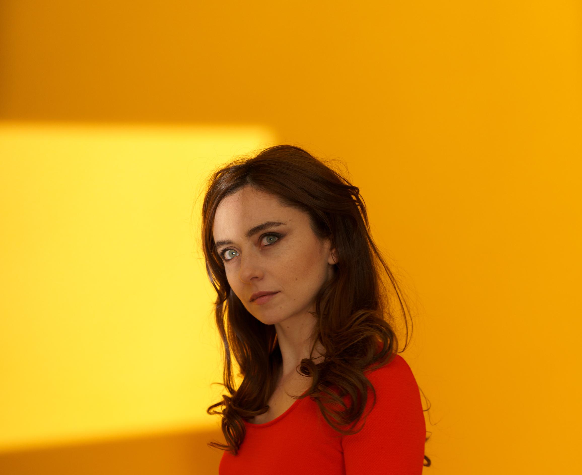 actor Cosmina Stratan large photo