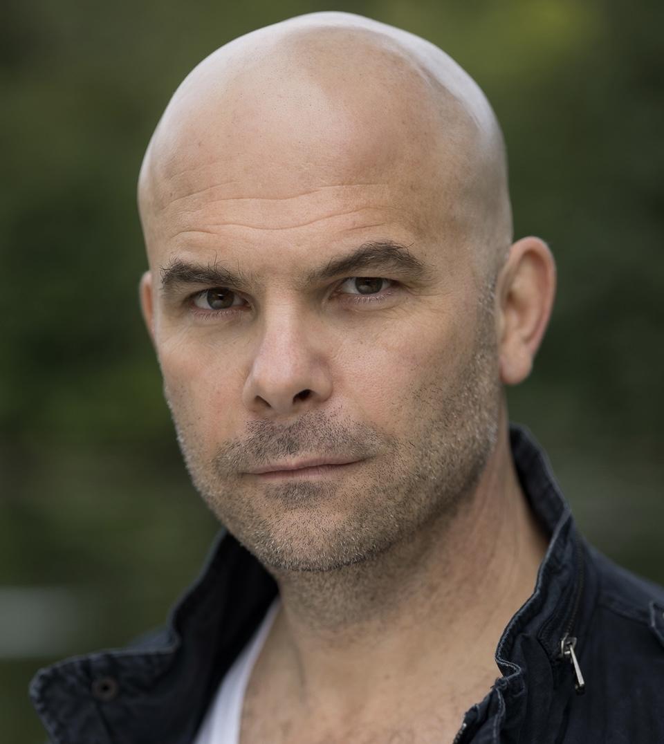 actor Tom Paolino large photo