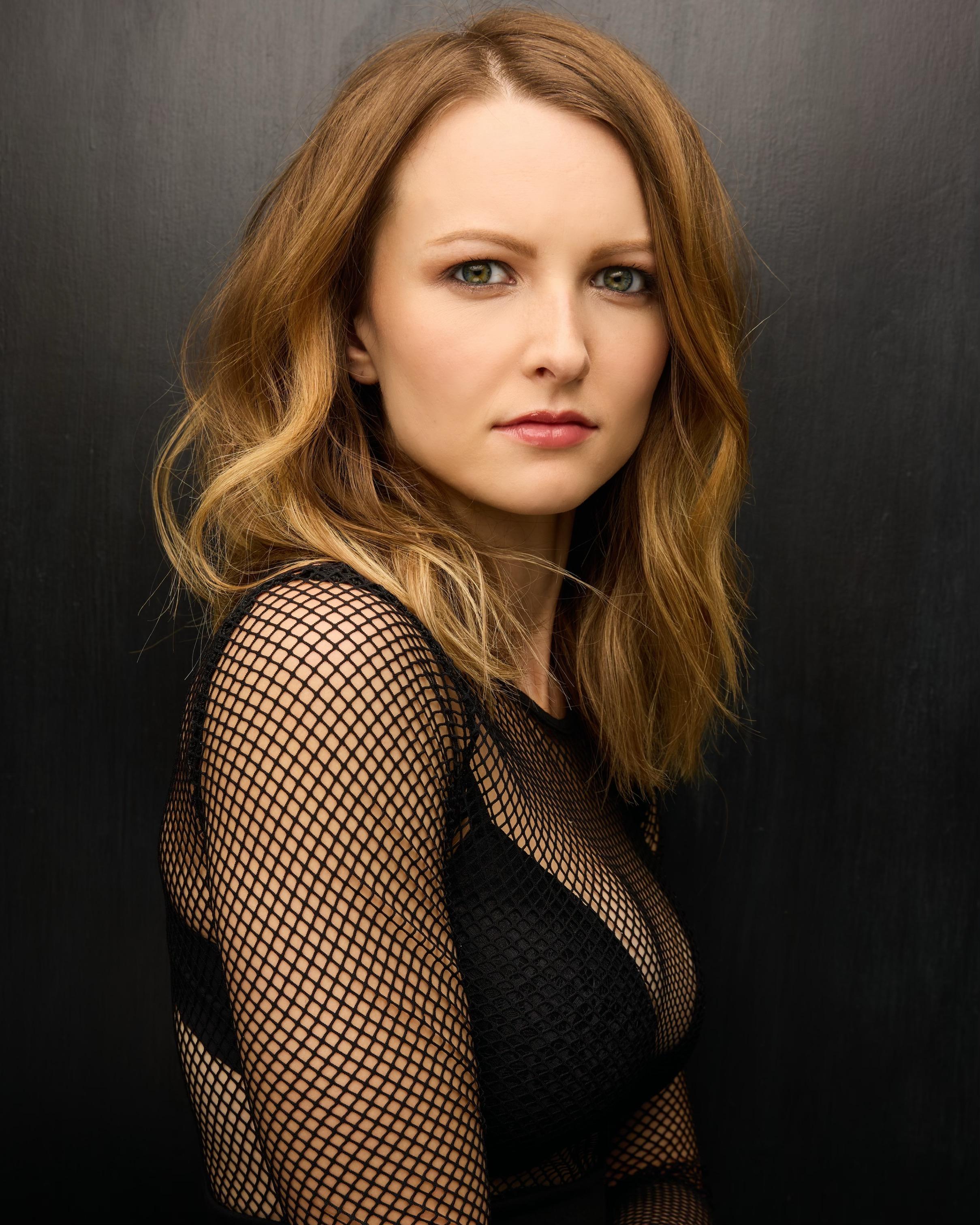 actor Brianna Ripley large photo