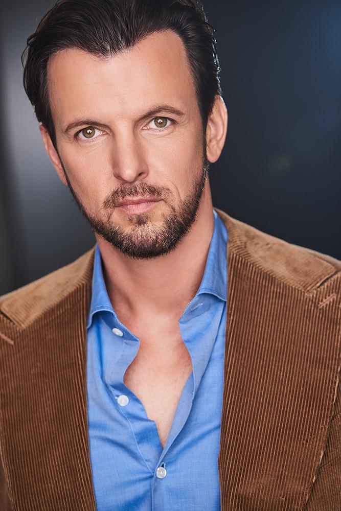 actor Alex Lane large photo