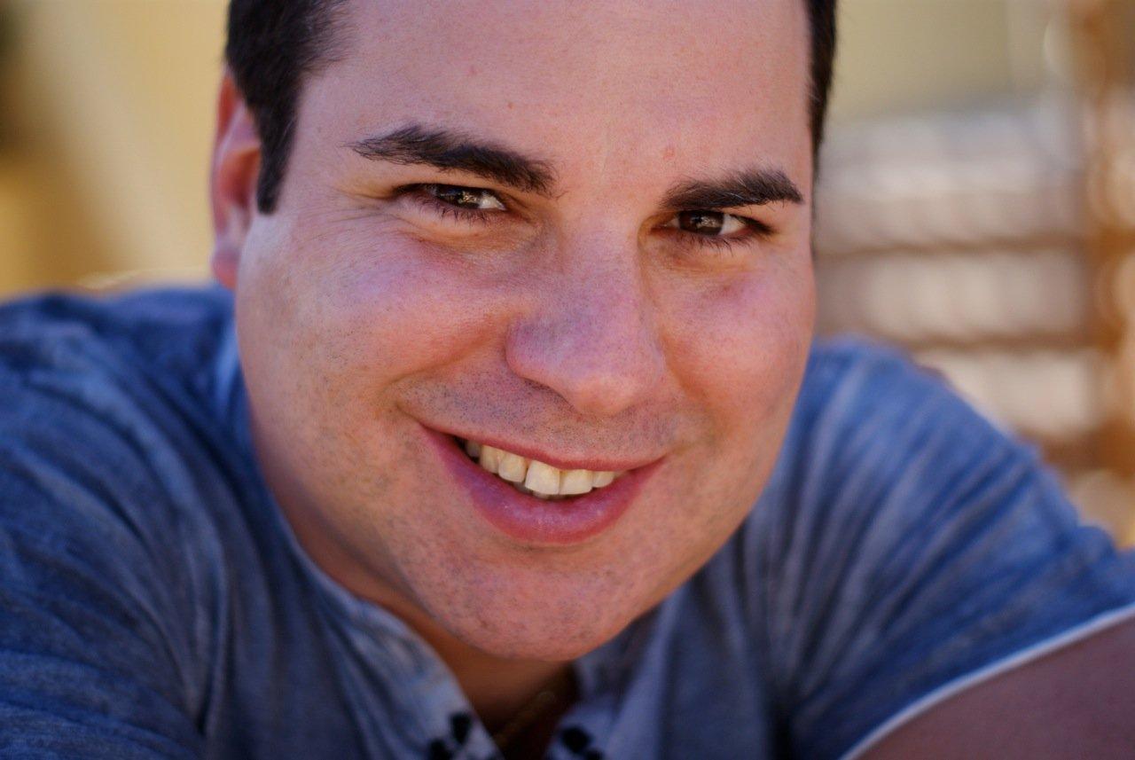 actor Ken Del Vecchio large photo