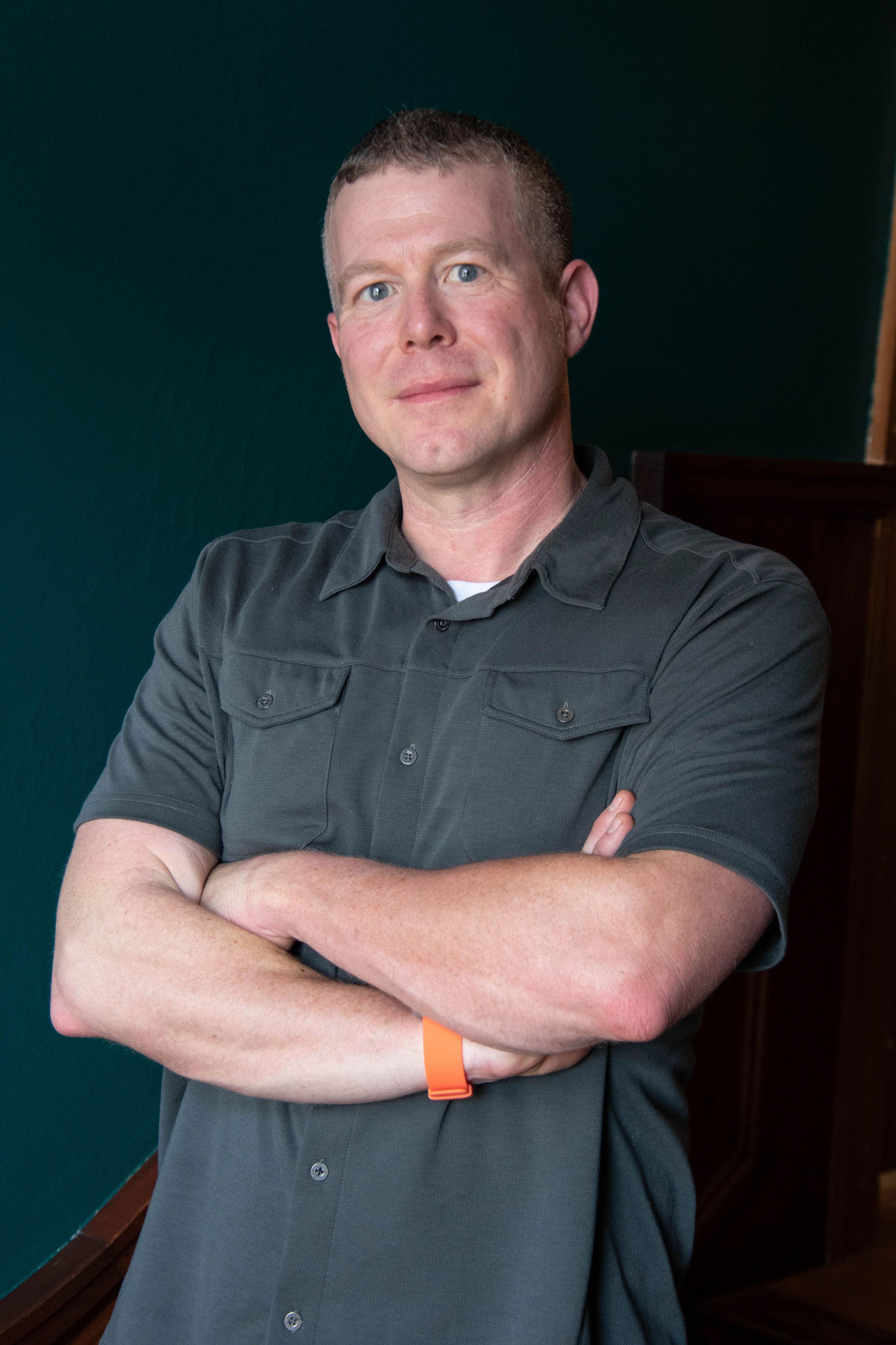 actor Clint Beaver large photo