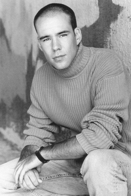 actor Joel Ewing large photo