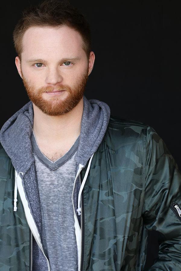 actor Taylor Behrens large photo