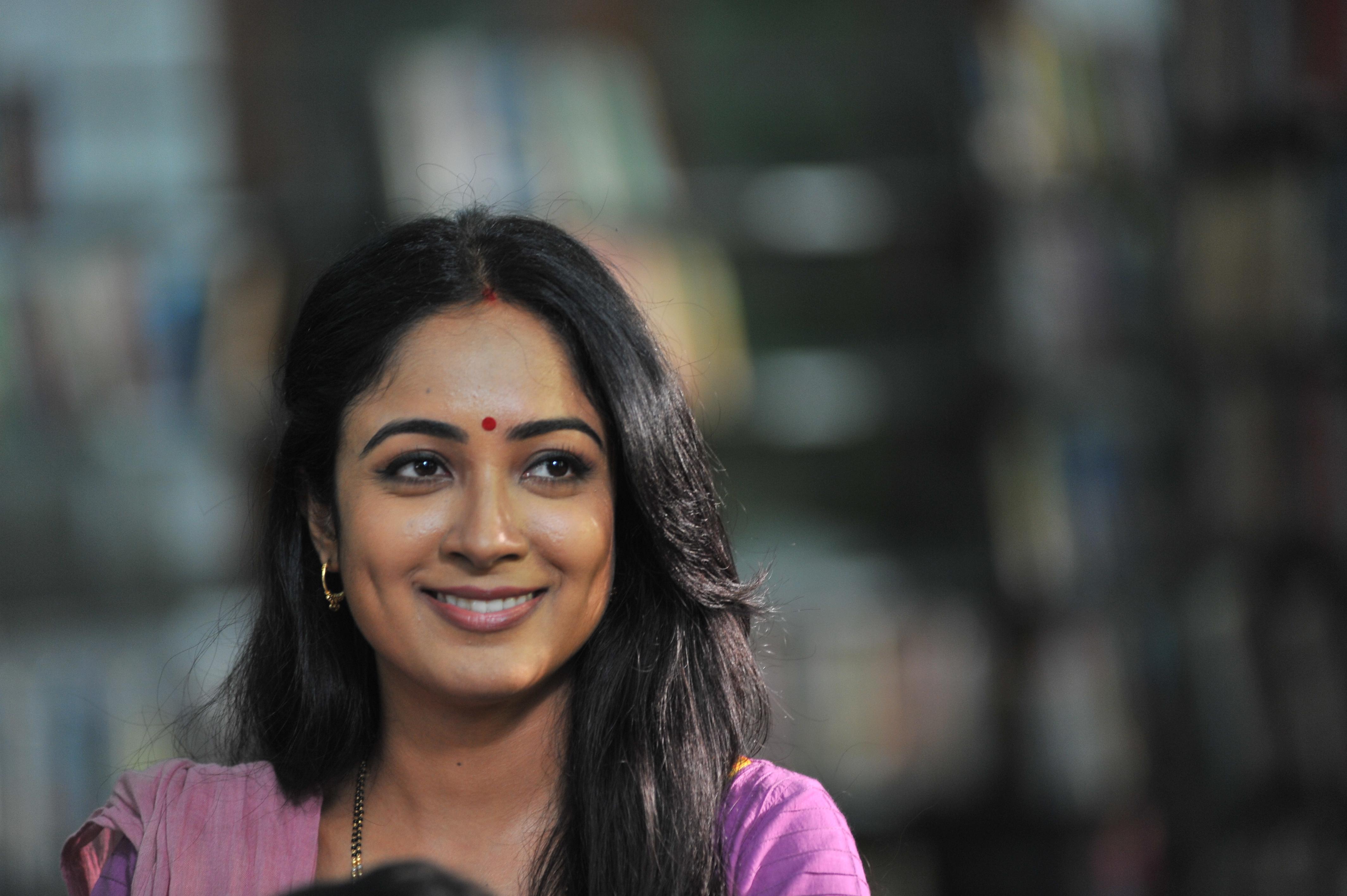 actor Aditi Chengappa large photo