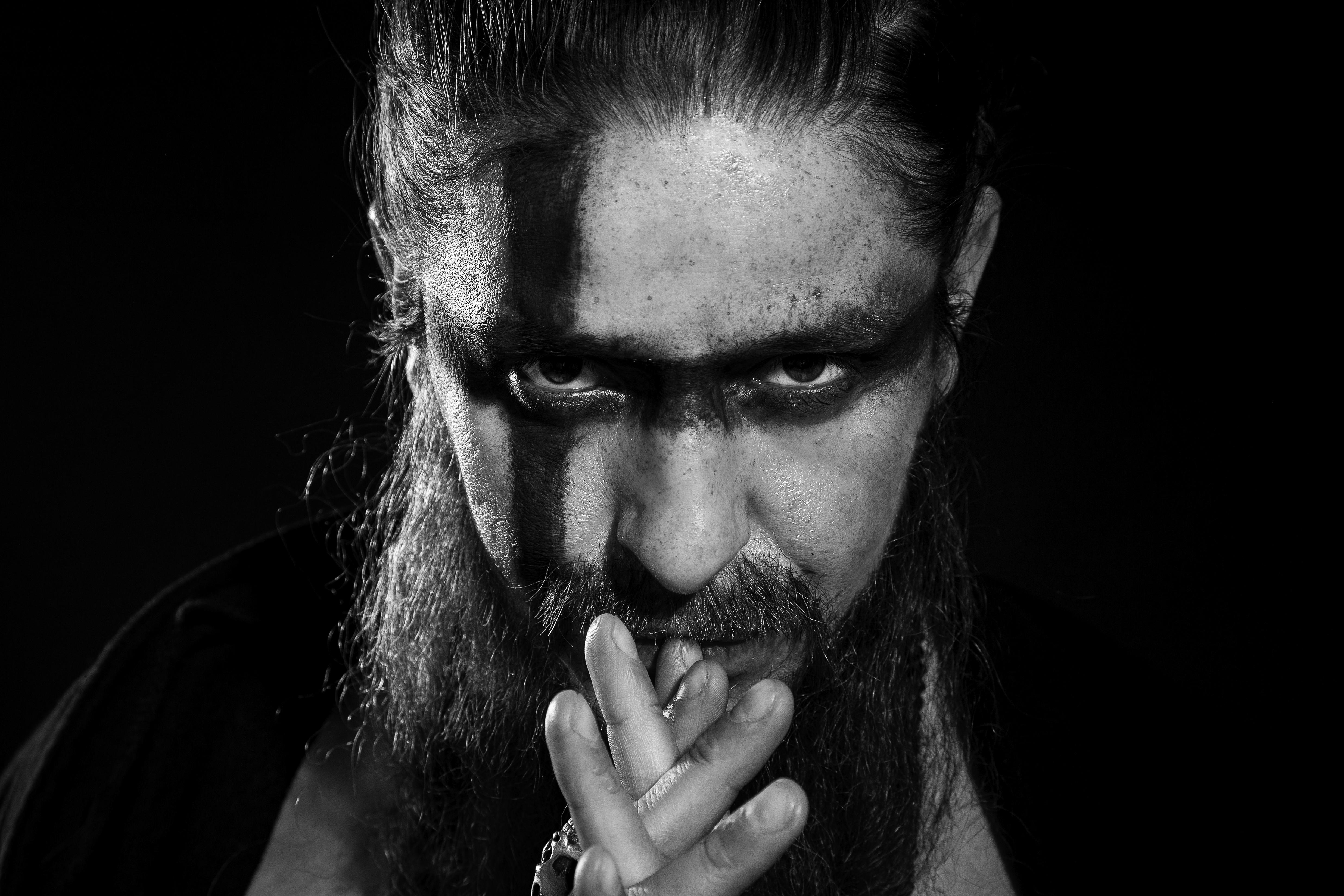 actor Anthony Arguirov large photo