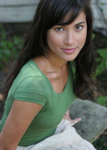 actor Jessica Custodio large photo