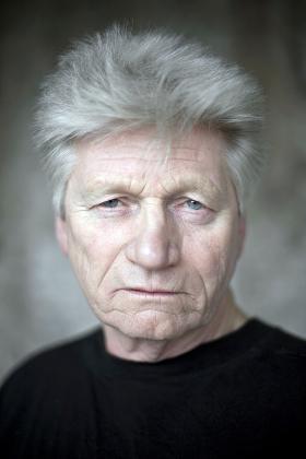 actor Rayner Bourton large photo