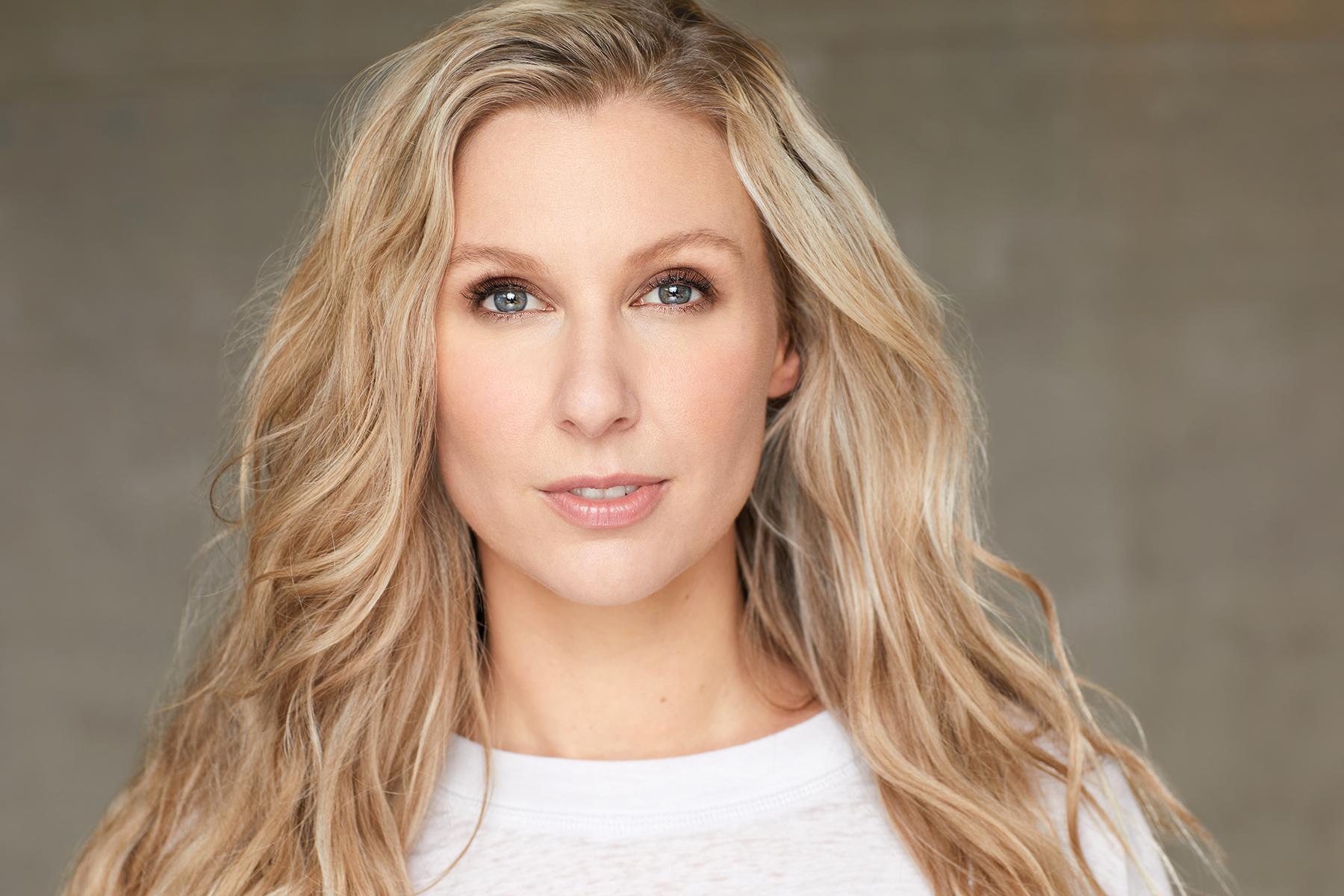 actor Natasha Lloyd large photo