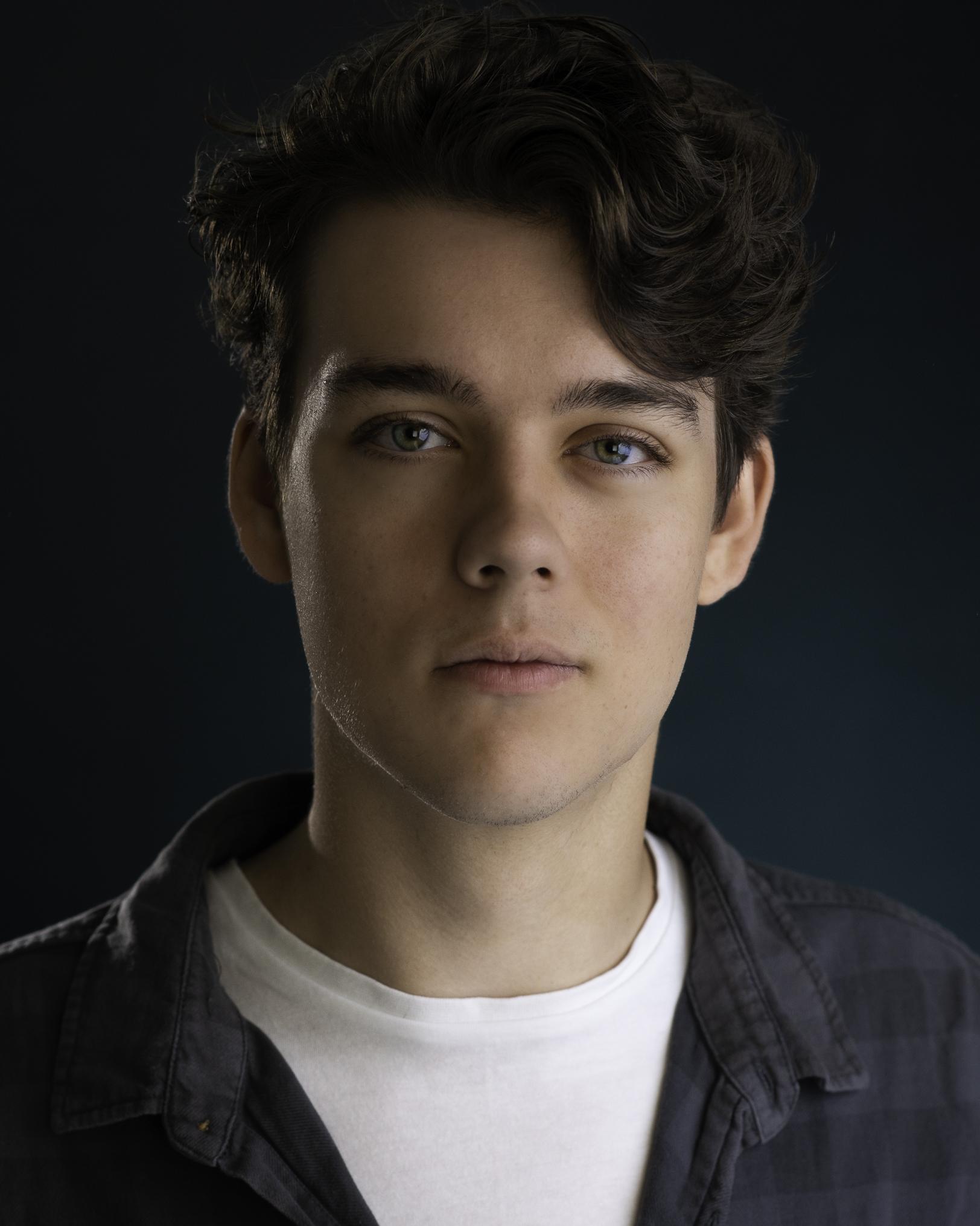 actor Ruben Wheeler large photo