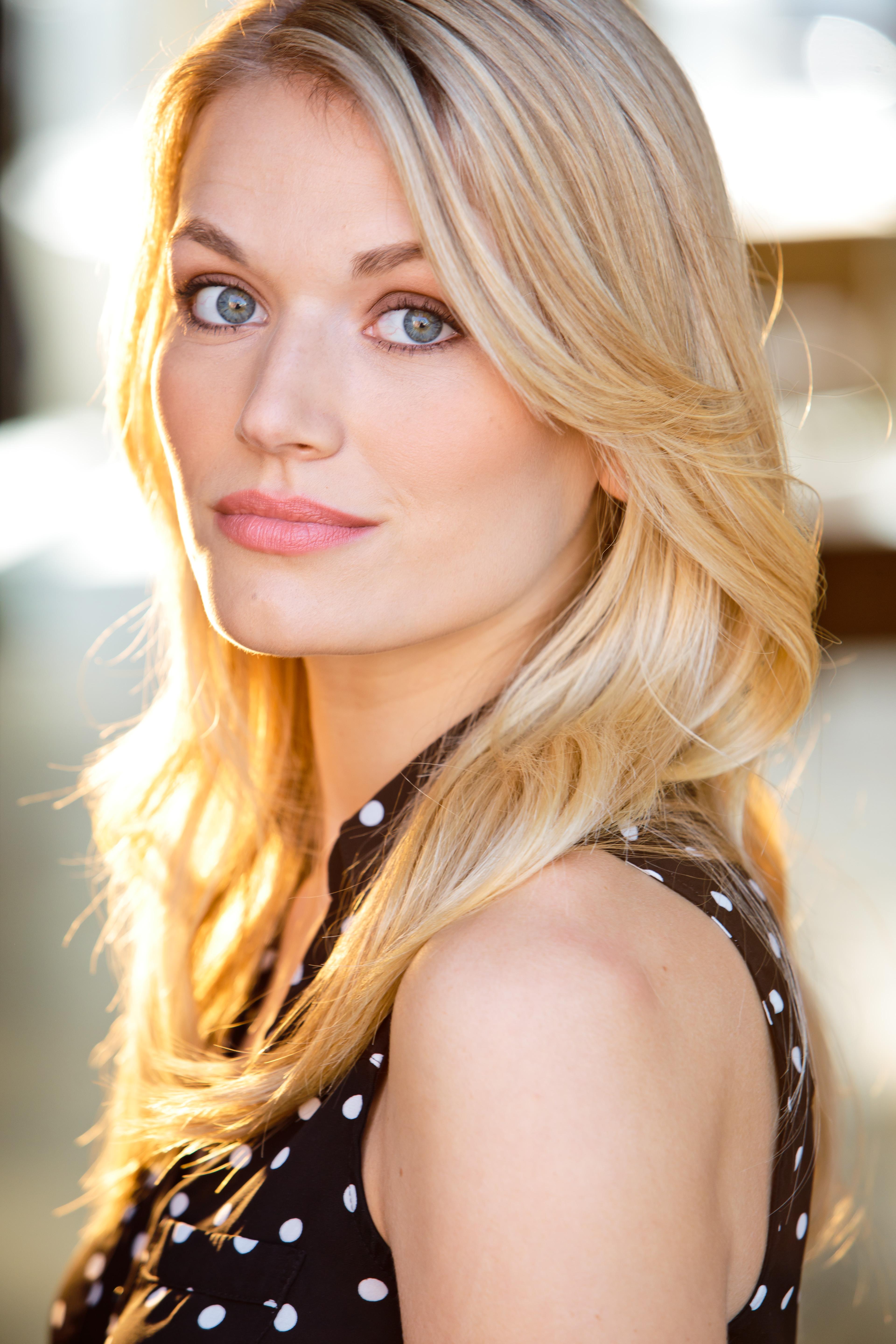 actor Cree Kelly large photo