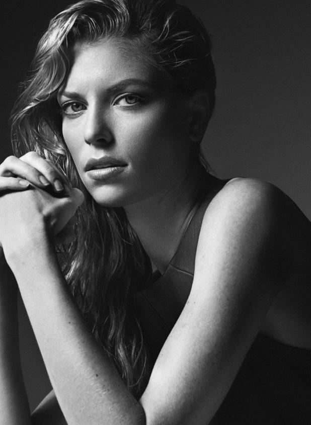 actor Amanda Goldsmith large photo