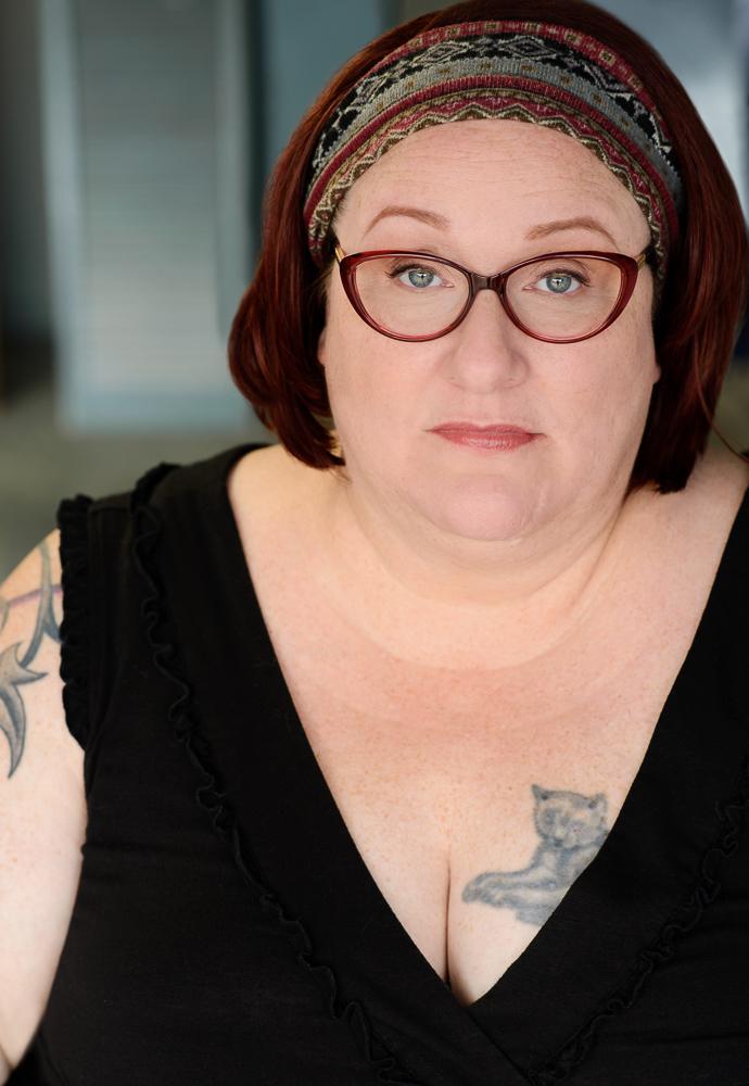 actor Beth Marshall large photo