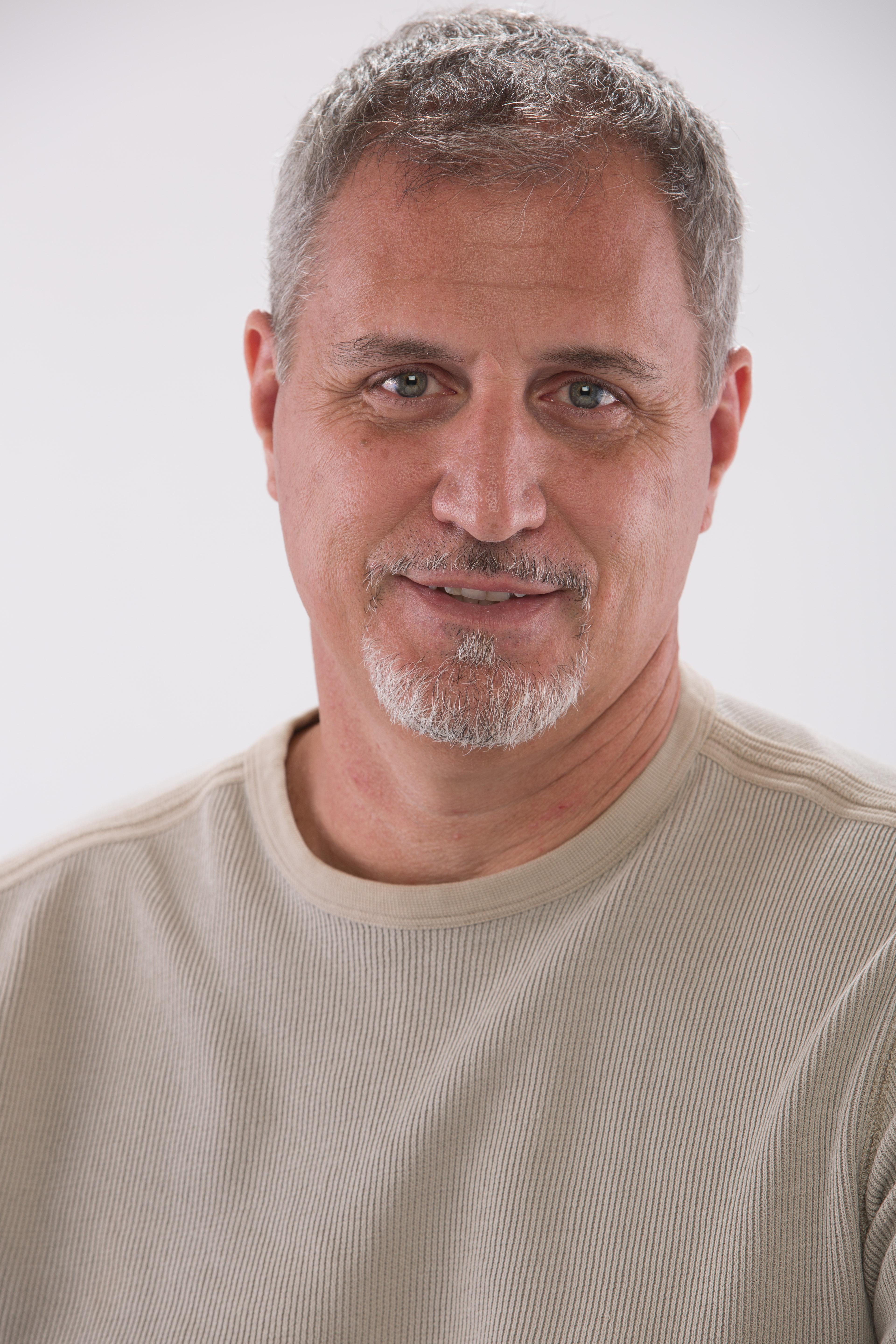 actor Bobby Chacon large photo