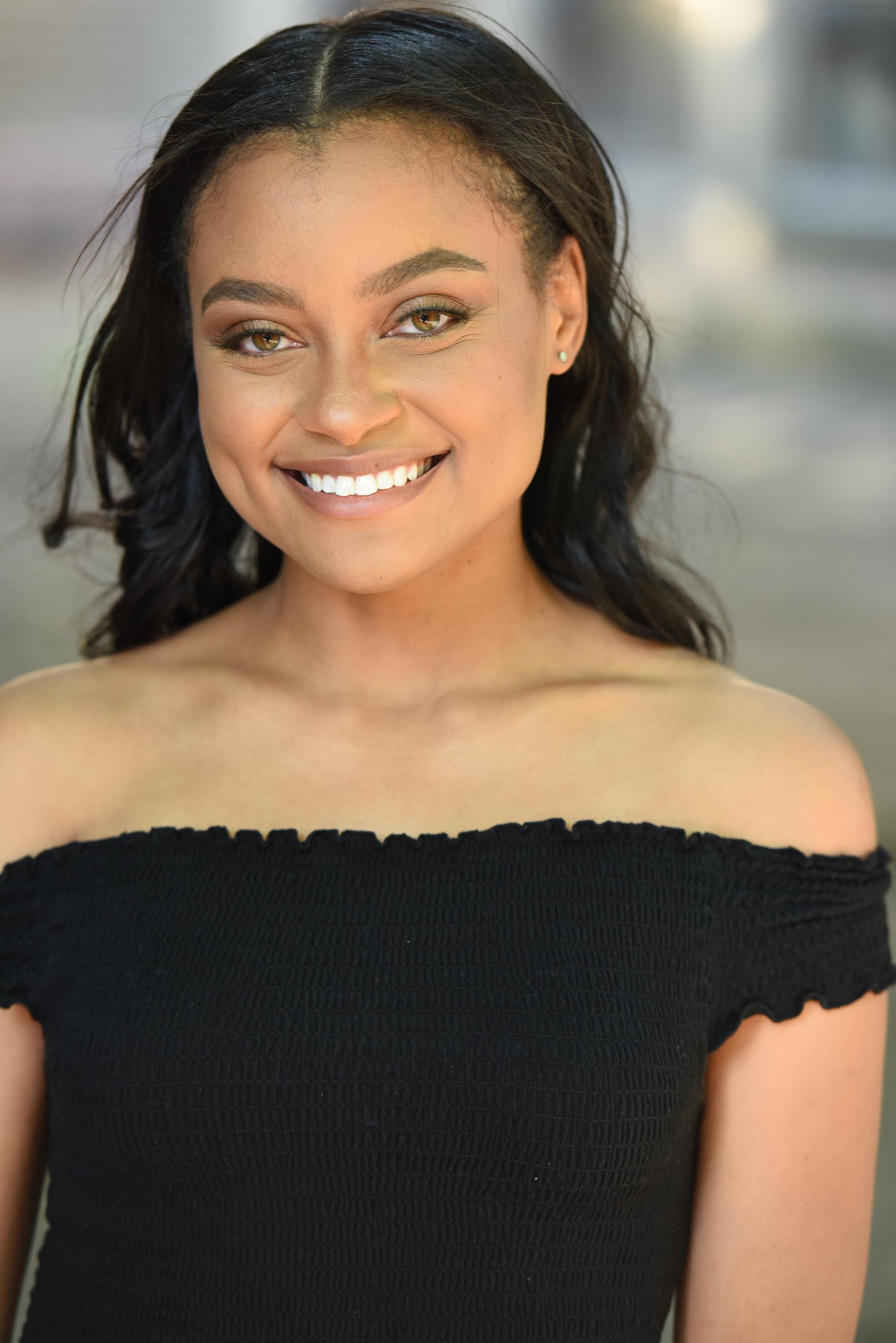 actor Shauna Cheatham large photo