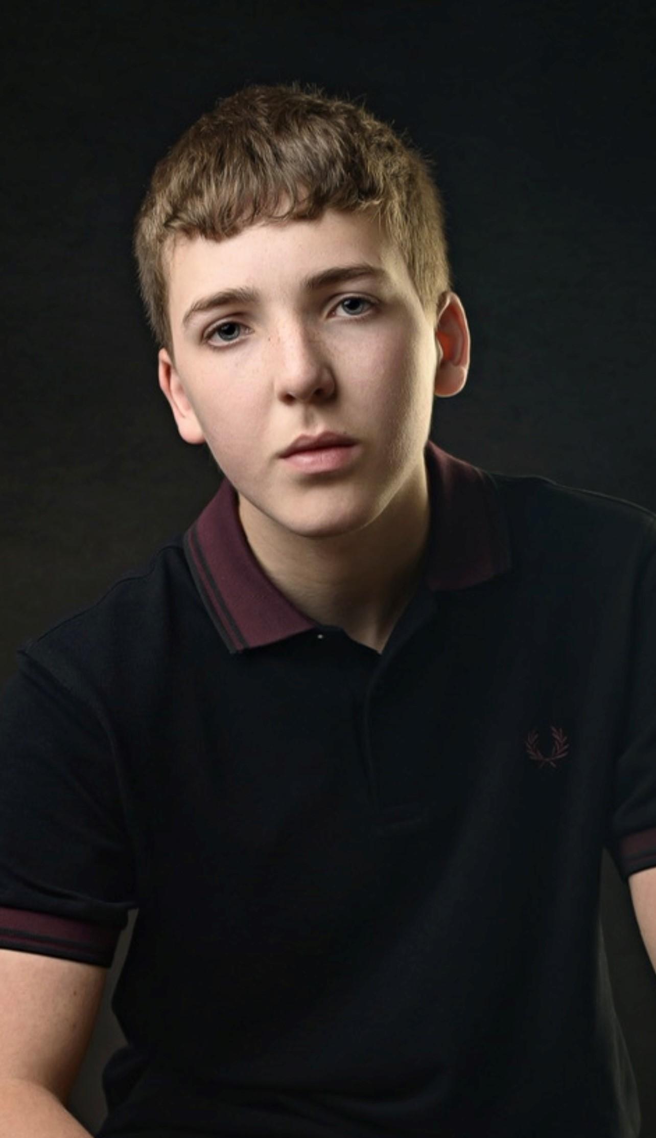 actor Isaac Heslip large photo