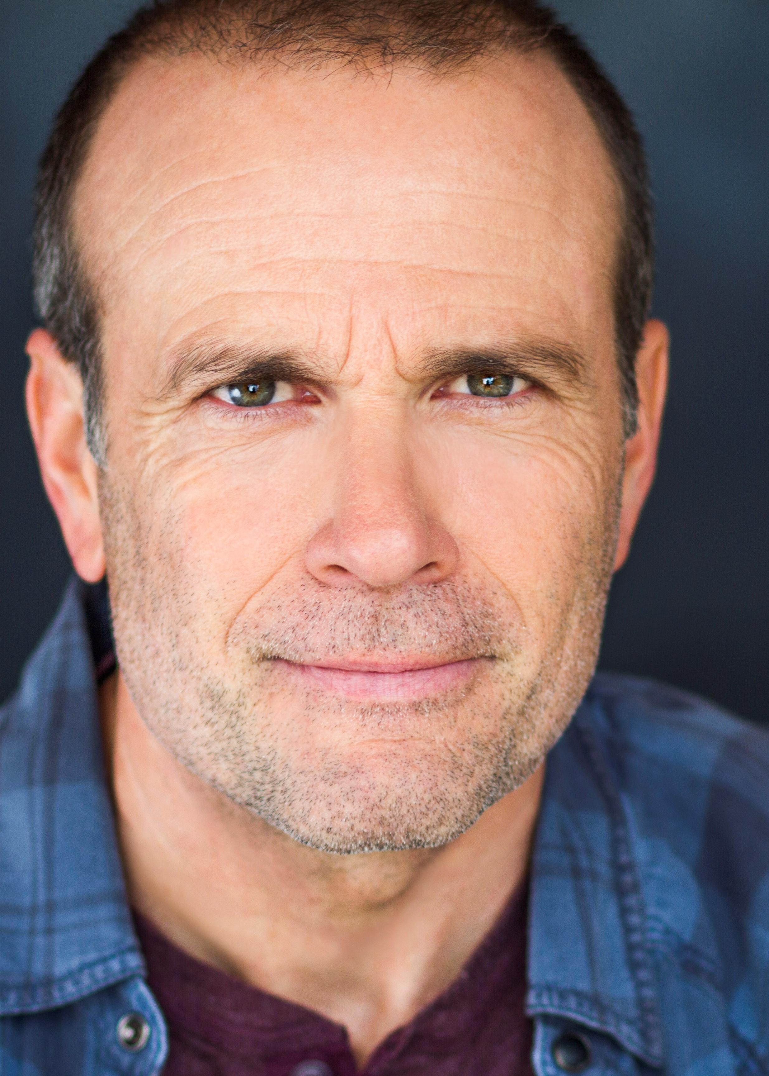 actor Bill Doyle large photo