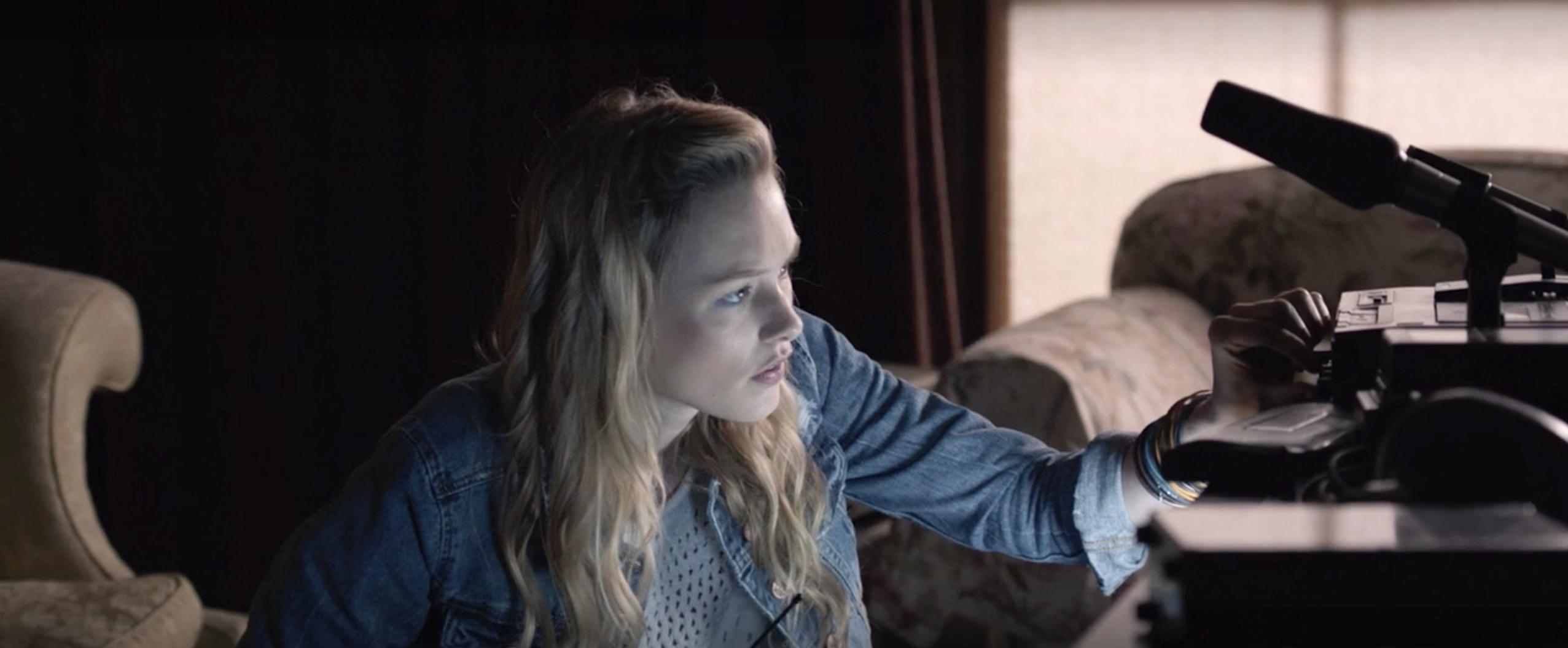 actor Georgina Bevan large photo