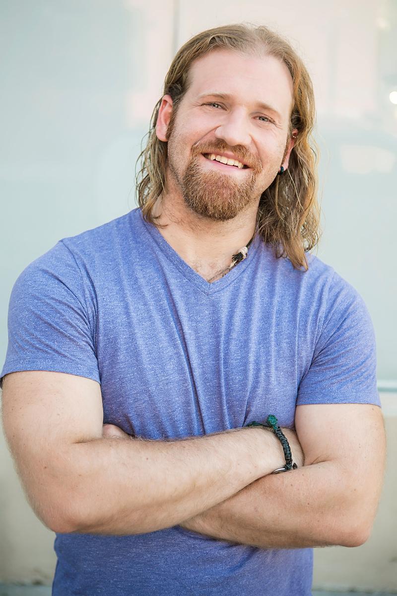 actor Dave Stishan large photo