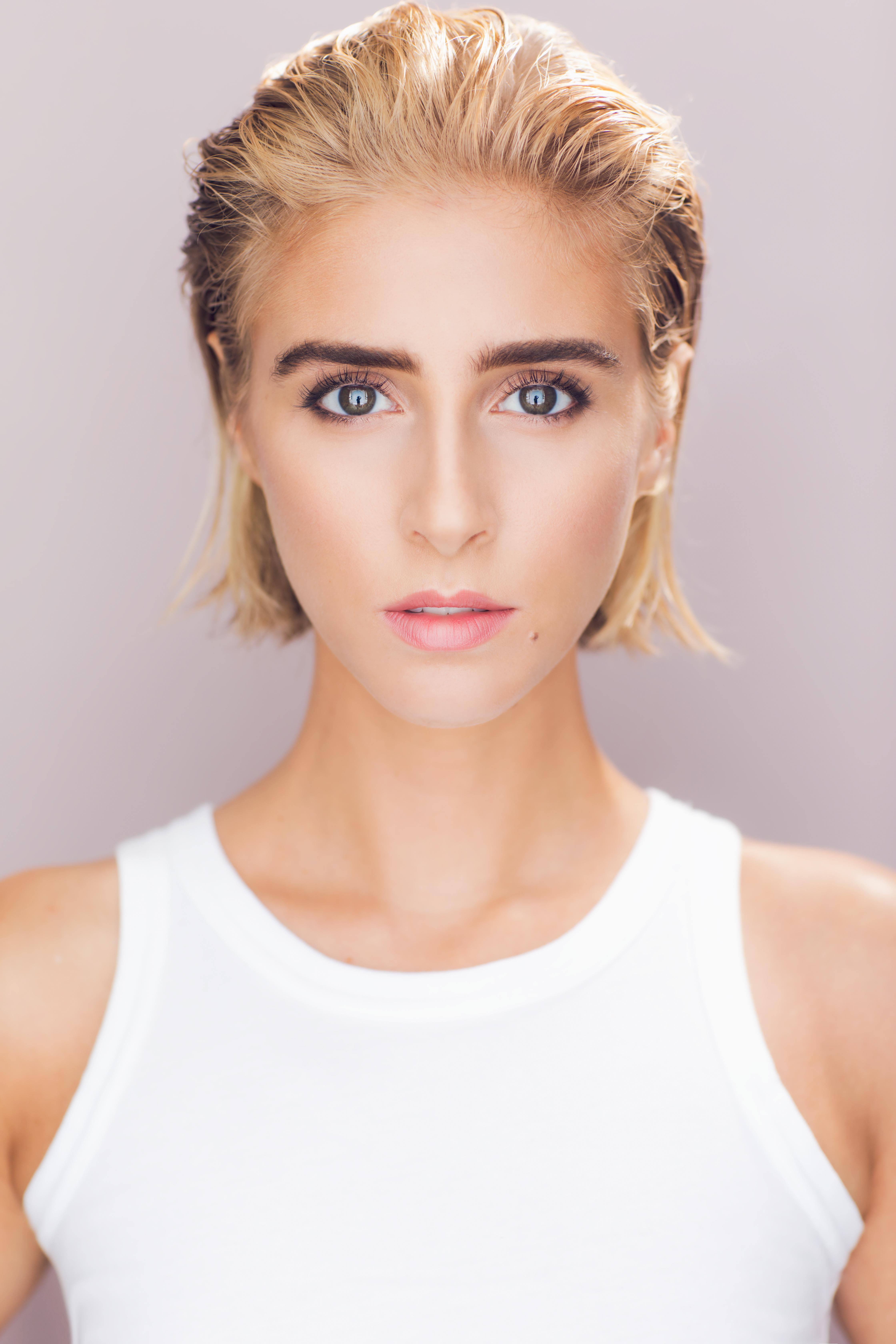 actor Magdalena Borlando large photo