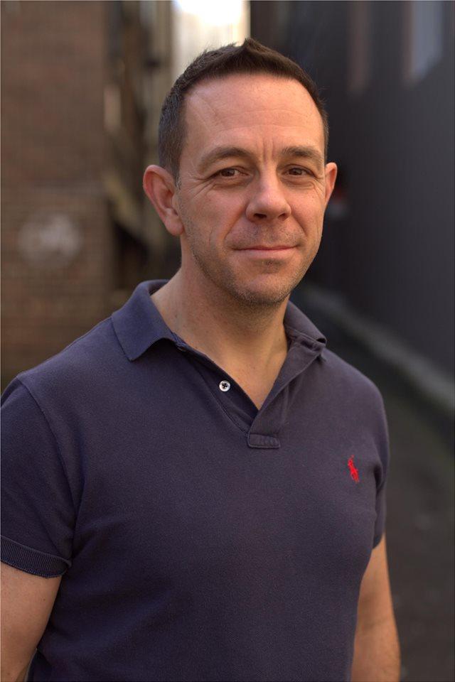 actor Mark Gadaleta large photo