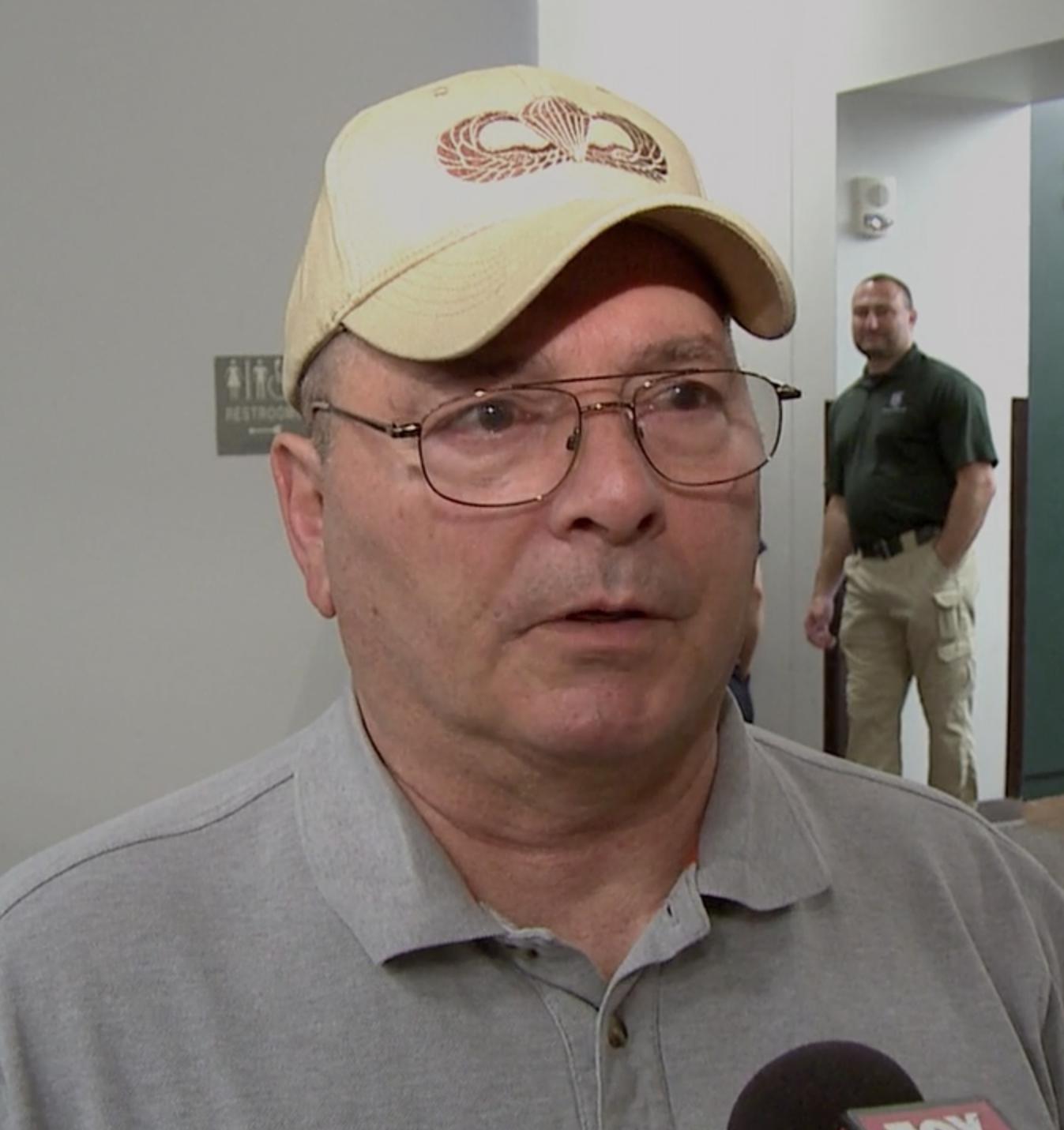 actor Jim Simone large photo