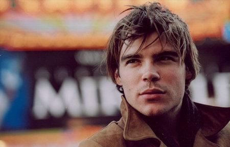 actor Brett Stiller large photo