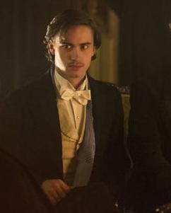 actor Lewis Rainer large photo