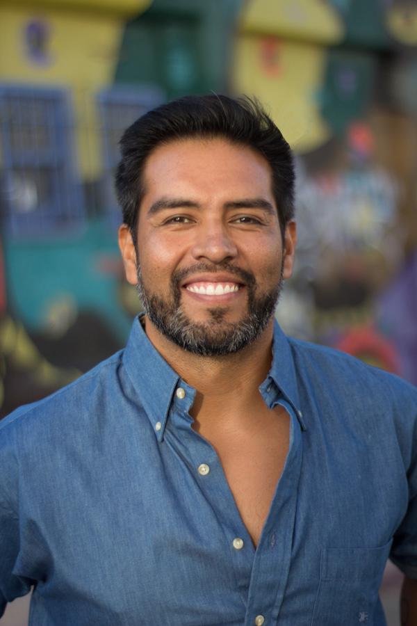 actor Roel Navarro large photo