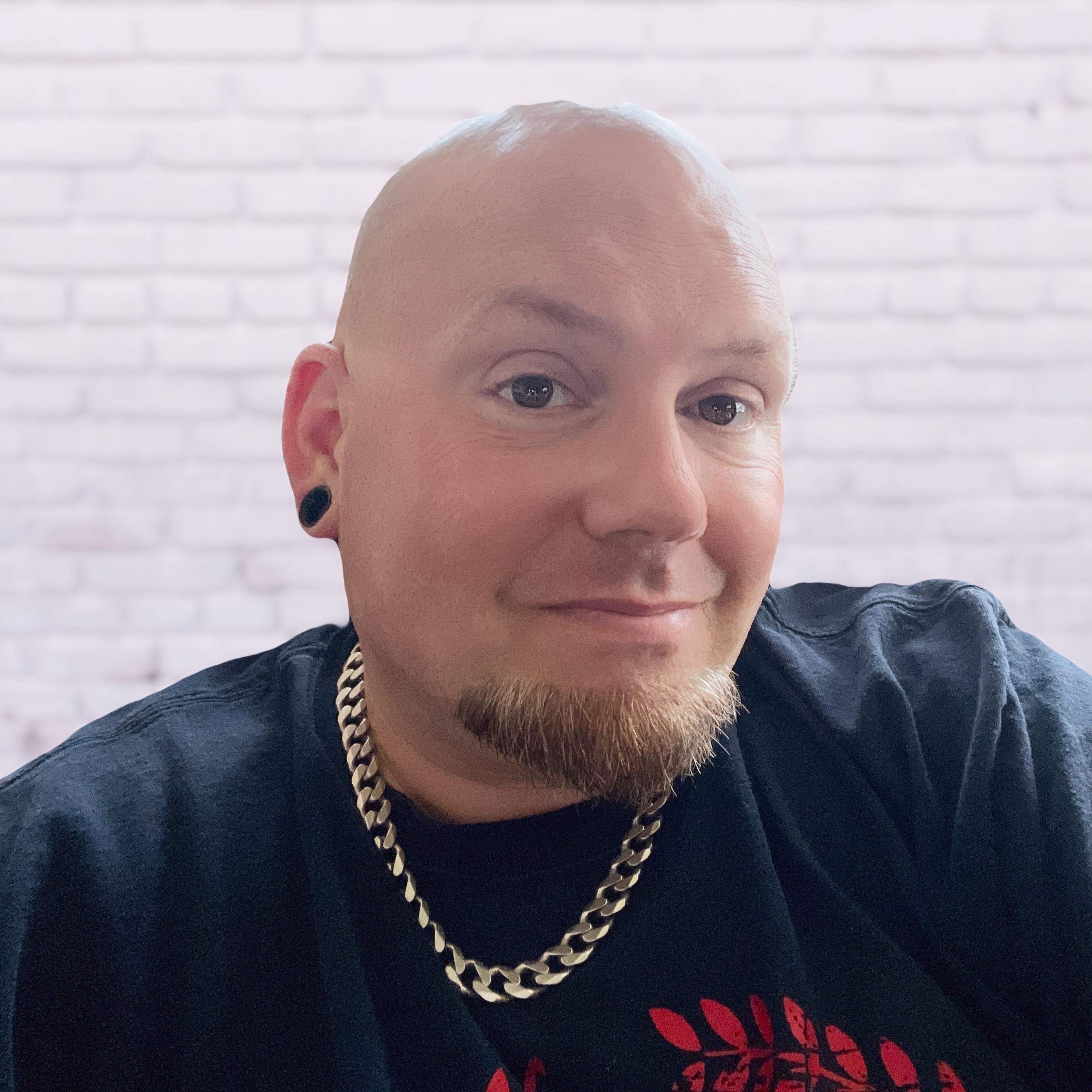 actor Larry Dwyer large photo