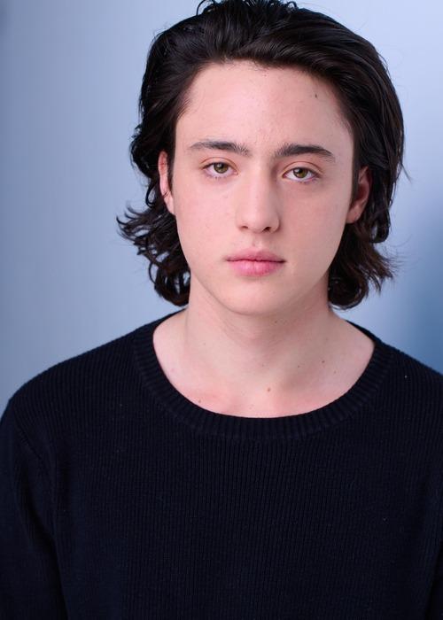 actor Jake Schur large photo