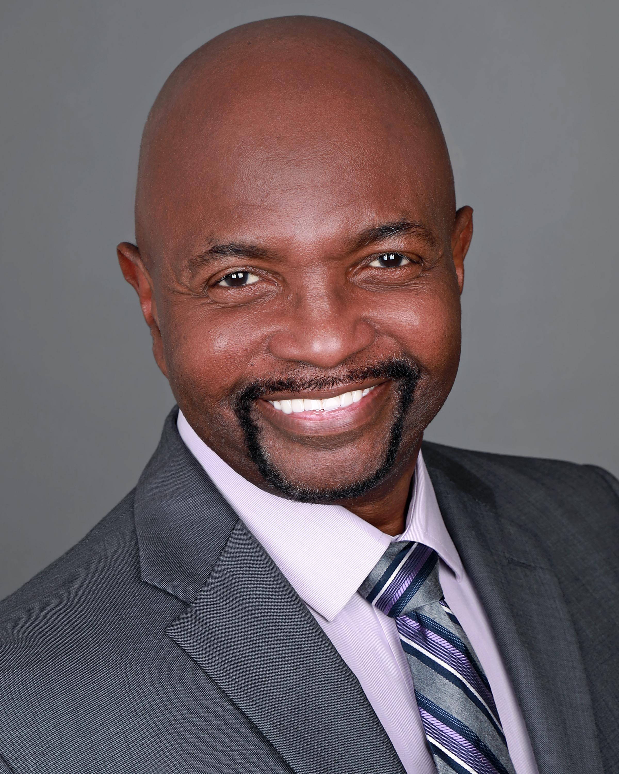 actor Norman Outlaw large photo