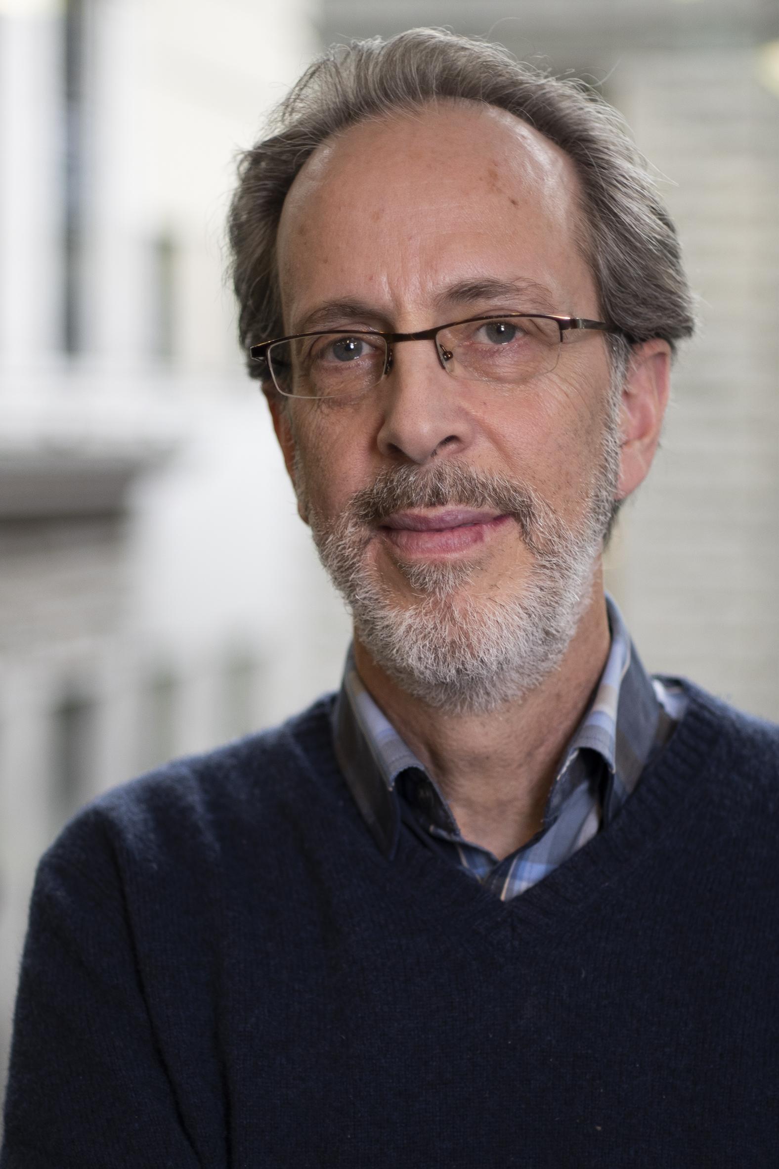 actor David Beairsto large photo