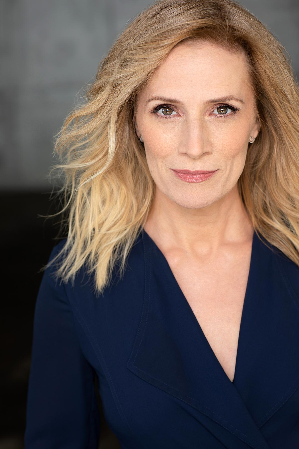 actor Kirsten Nelson large photo