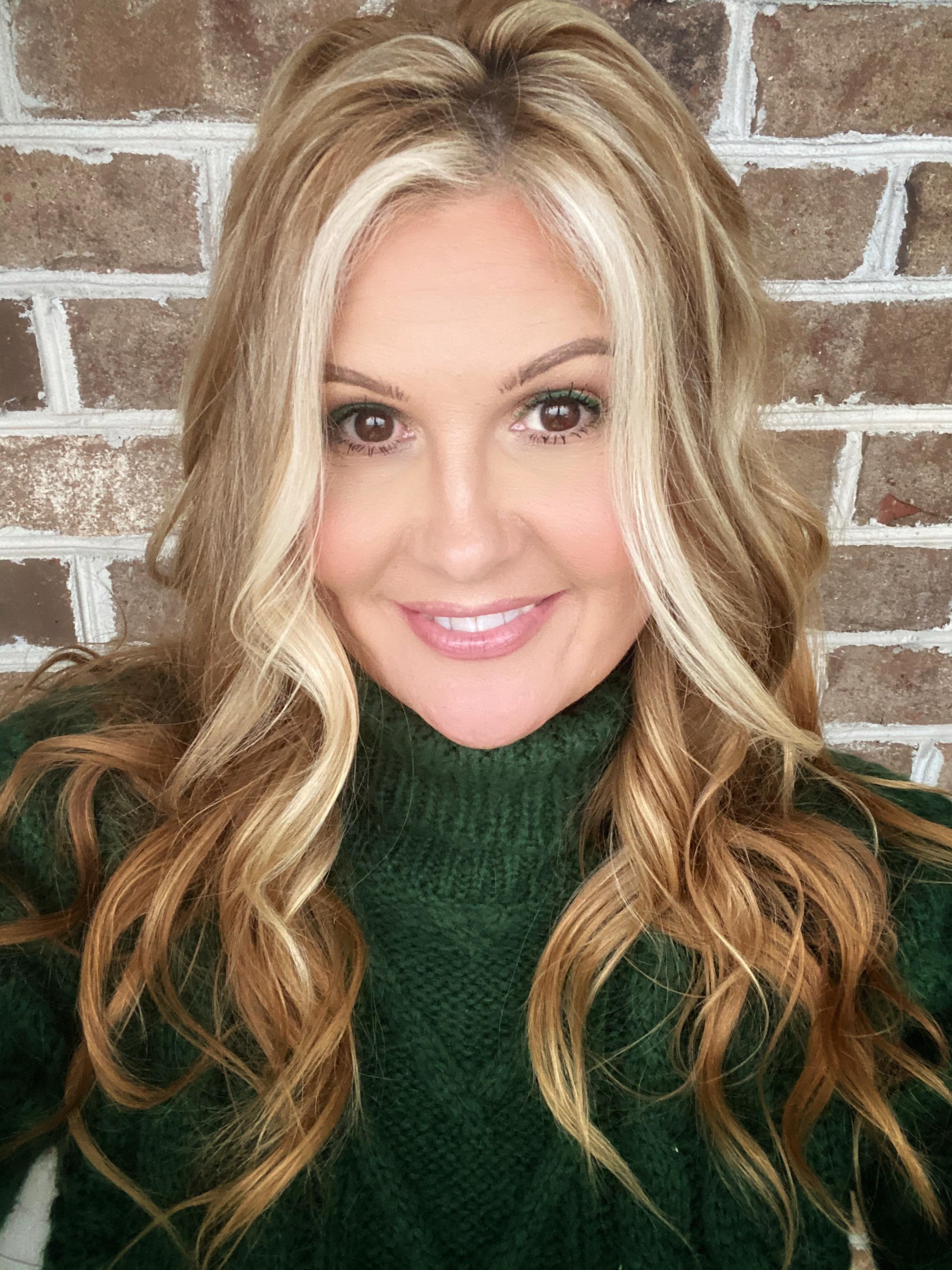 actor Gina Herron large photo