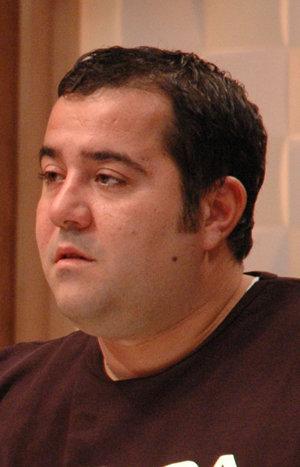 actor Ata Demirer large photo