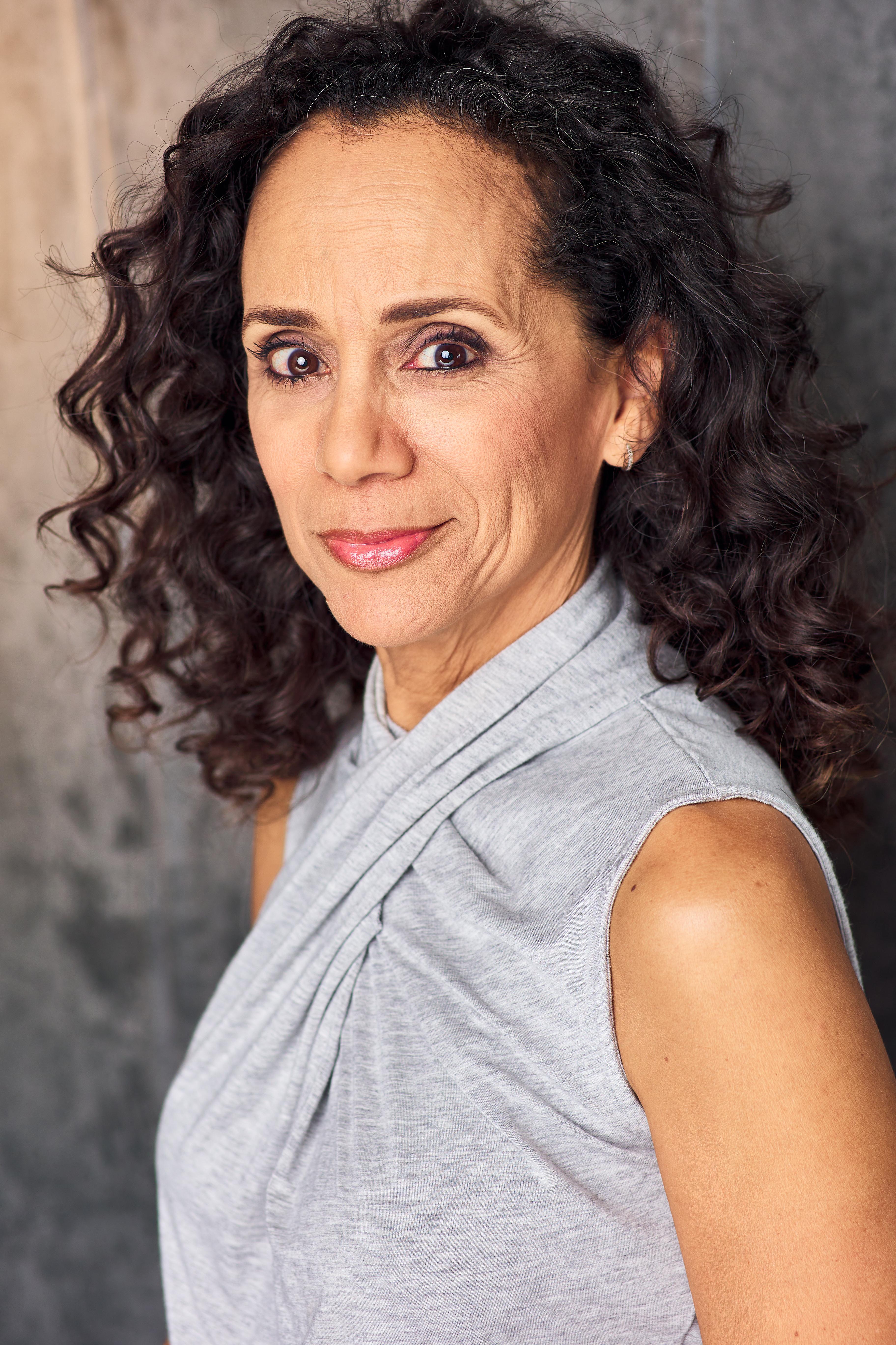 actor Roxanne Beckford large photo